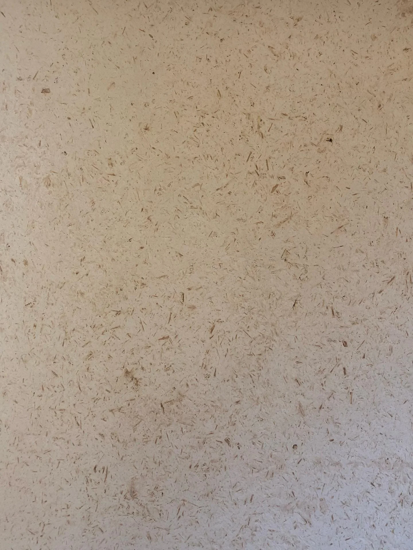 l Chaux-Chanvre l Qui a dit que les murs devaient forc&eacute;ment &ecirc;tre recouverts en plaque de pl&acirc;tre et peints? 

Quand une isolation thermique par l&rsquo;int&eacute;rieur (ITI) n&rsquo;est pas possible ou non pertinente, d&rsquo;autre