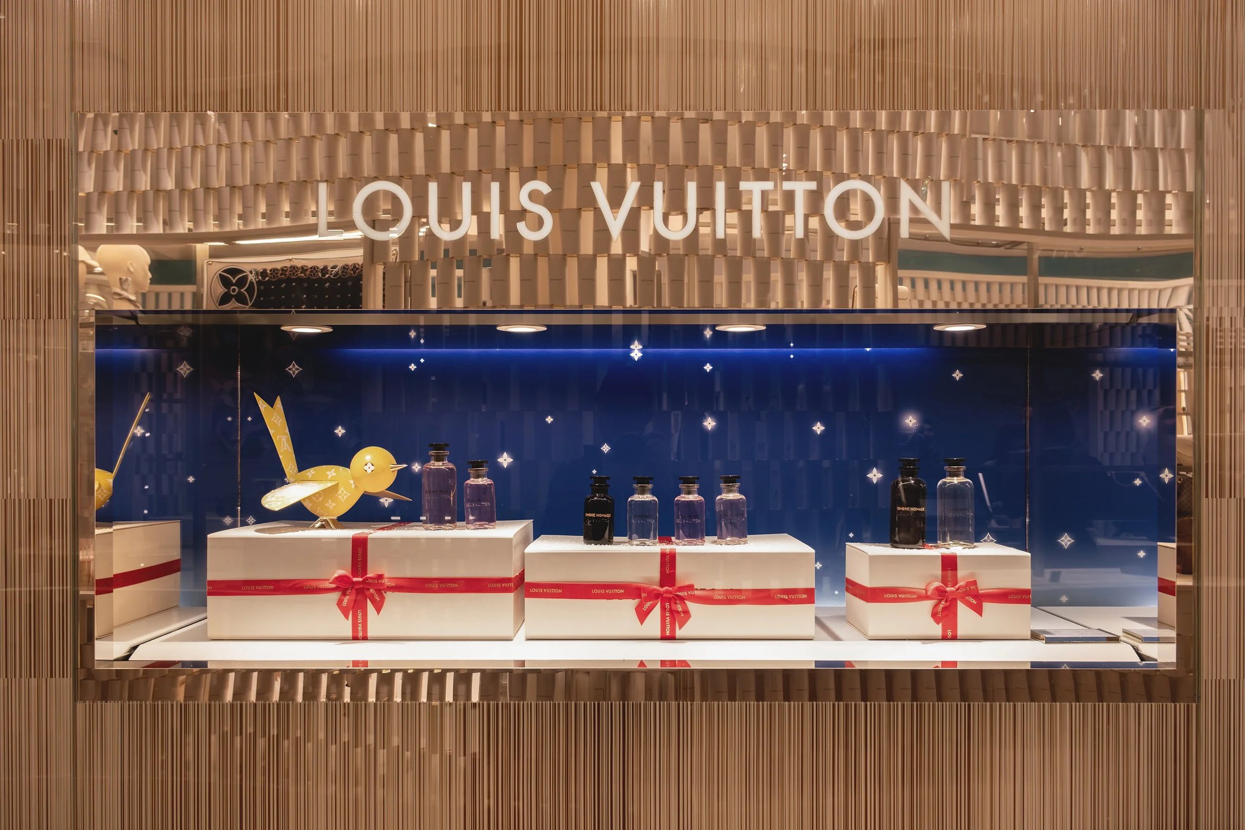 LouisVuitton_Noël2023_ArthurDemars_9.jpg