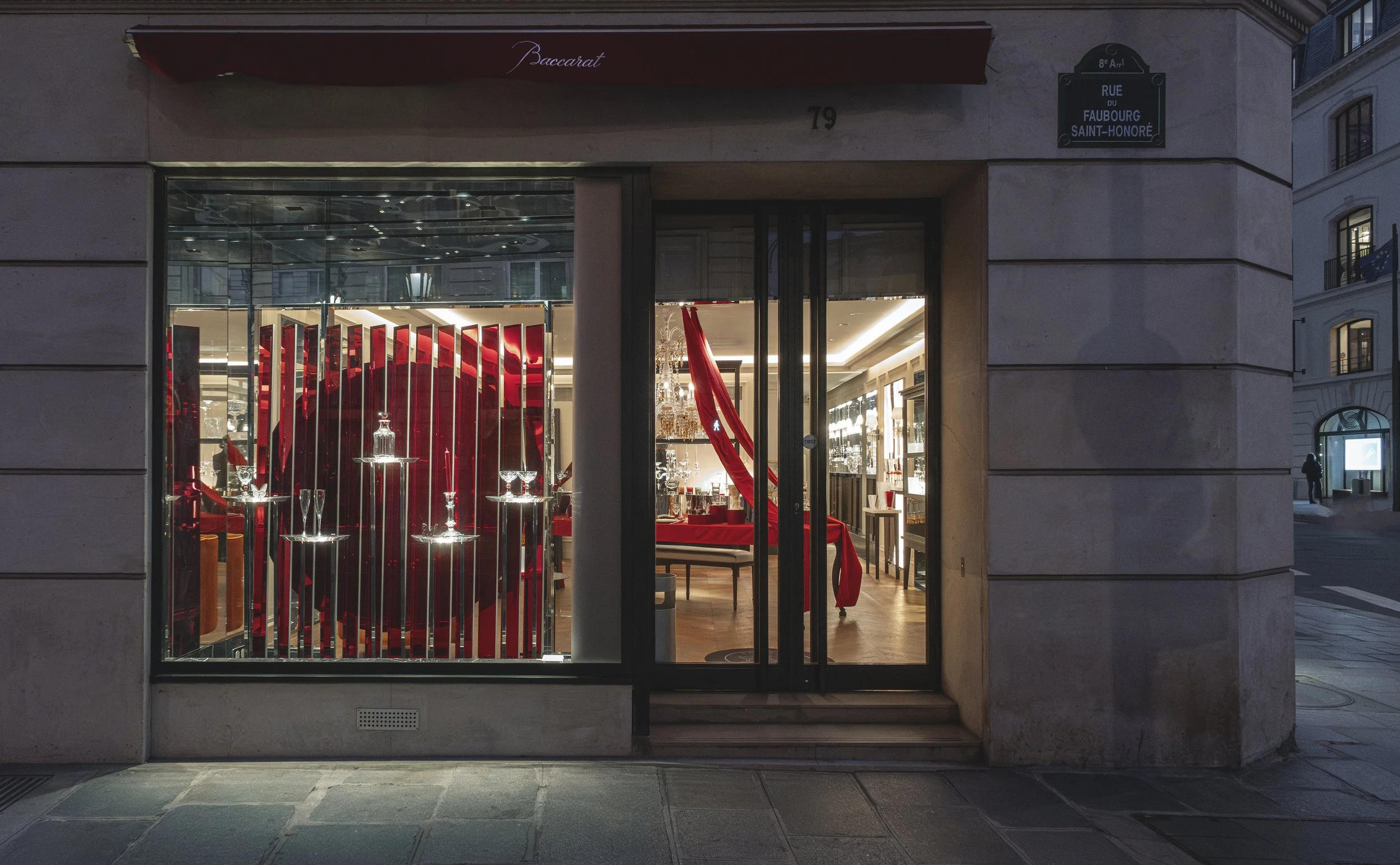 Baccarat FSH Q1TOR25_vitrine_2_6.jpg