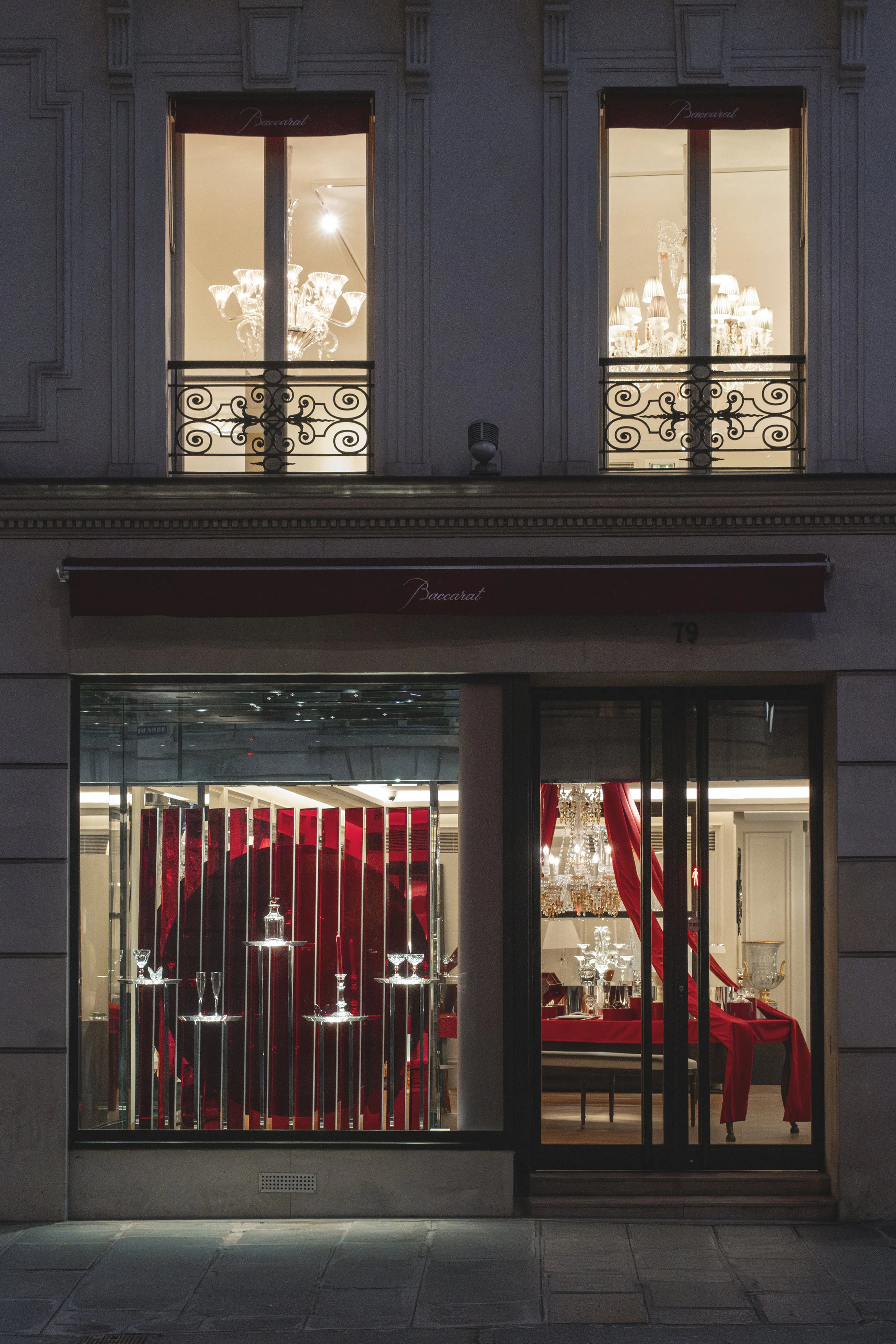 Baccarat FSH Q1TOR25_vitrine_2_7.jpg