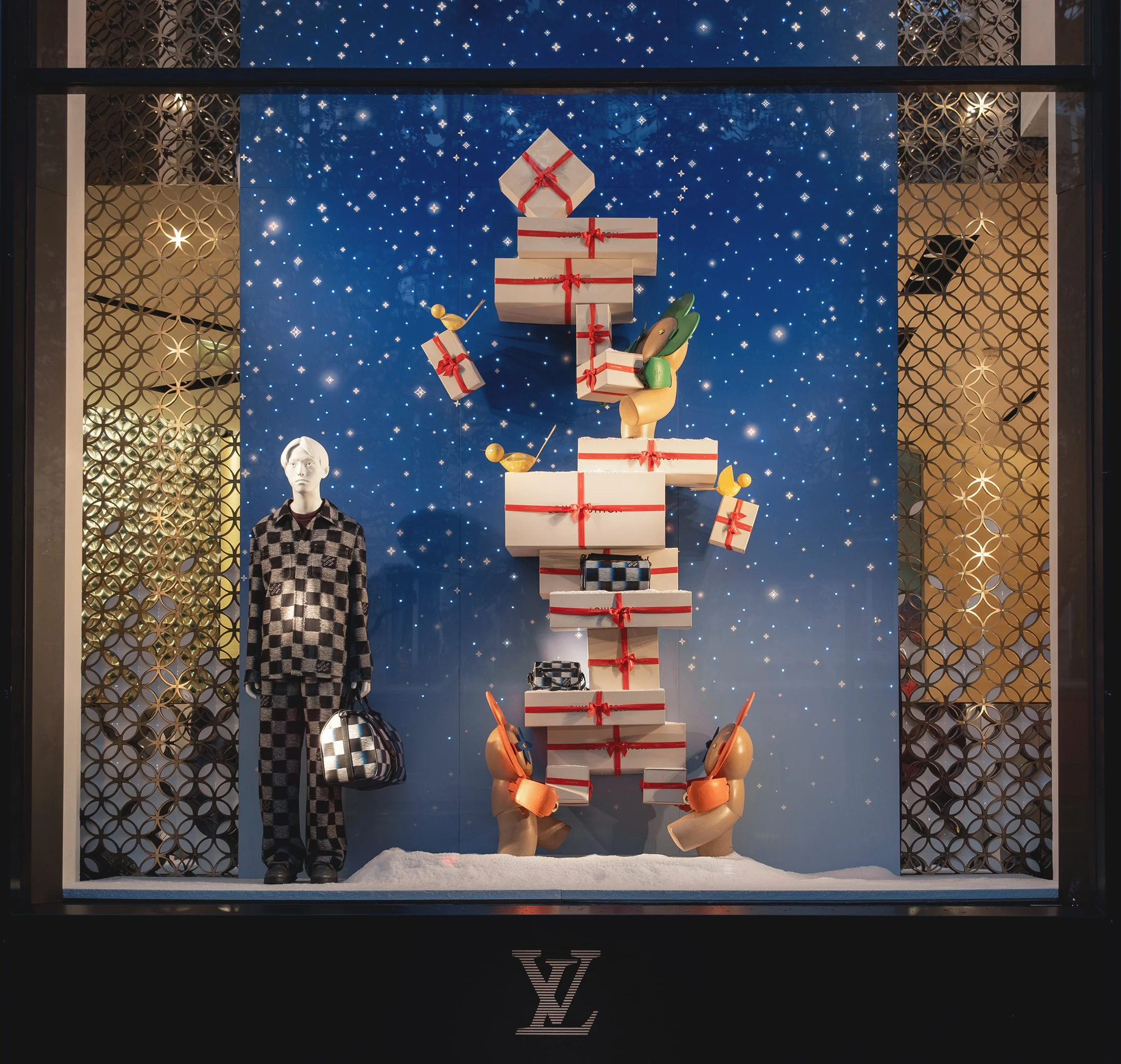 LouisVuitton_Noël2023_ArthurDemars_6.jpg