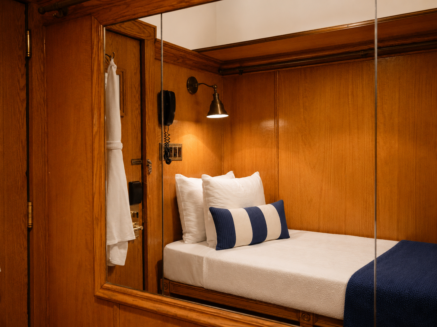 West Village Eurohostel_rooms_single_horizontal.png