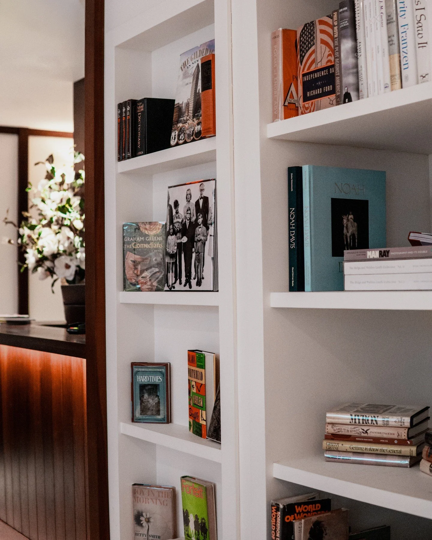 A cozy corner, a good book and a warm cup of coffee. Fall mornings in the West Village just hit different.