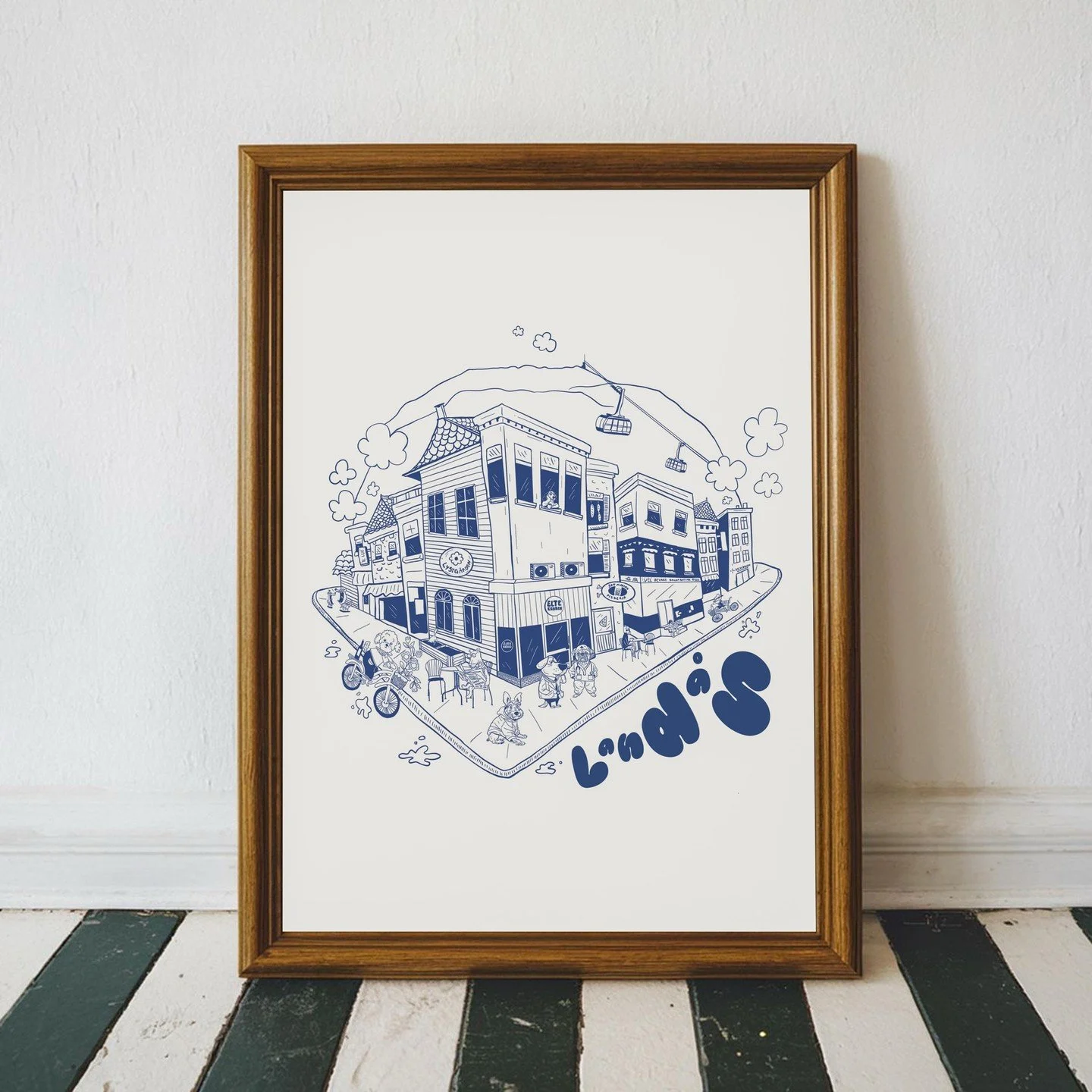 Land&aring;s - En del av Linj&eacute;rts bydelsserie.

Et blikkfang for deg som har vokst opp her &ndash; eller som gave til noen du kjenner 🥰