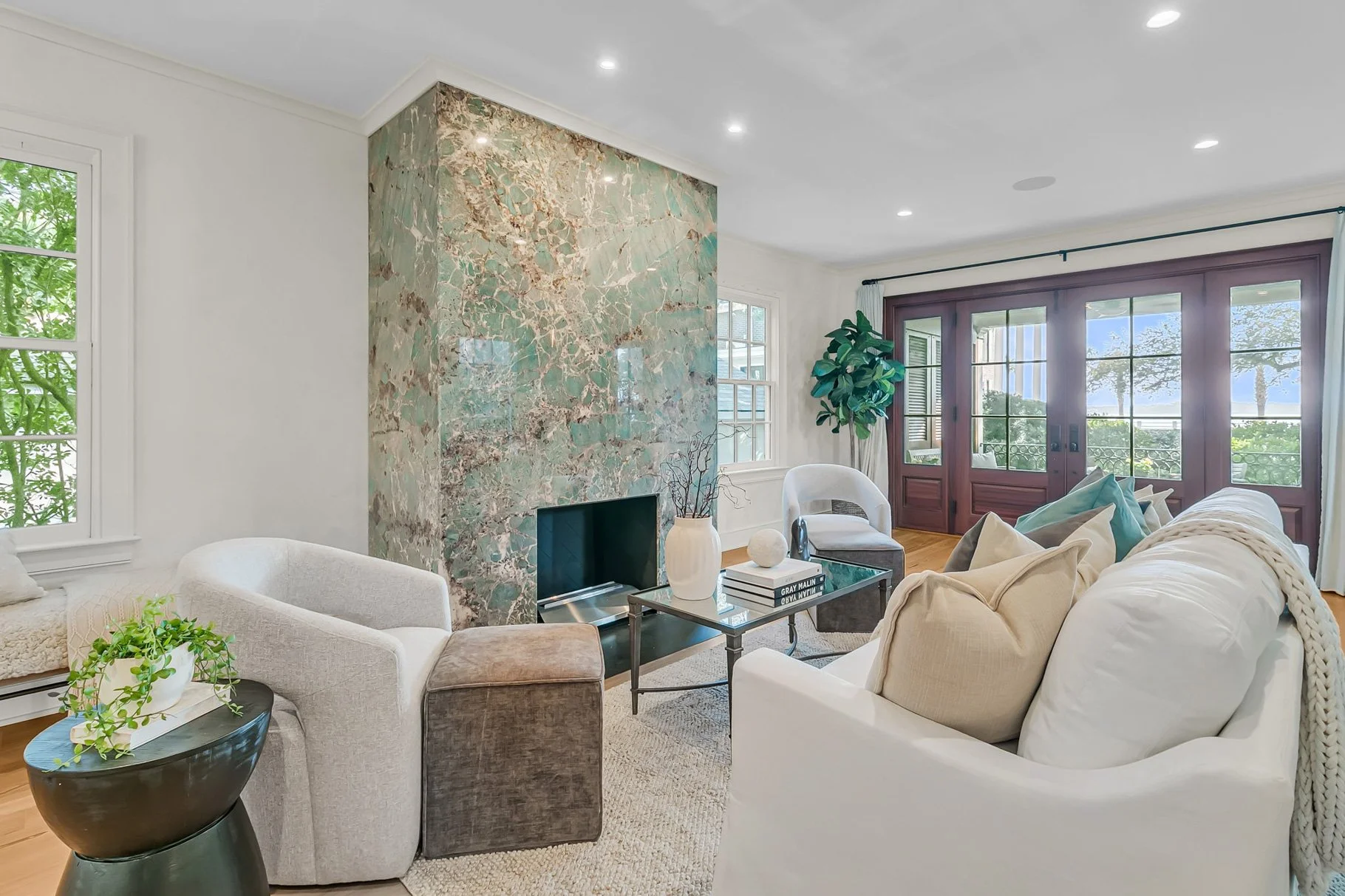 CREM - 14 1-2 Murray Blvd-44.jpg