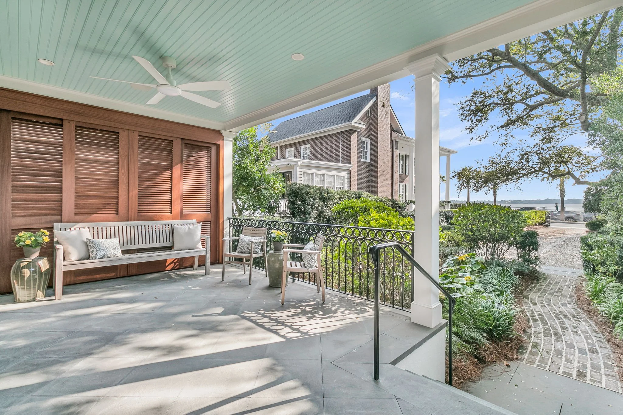 CREM - 14 1-2 Murray Blvd-10.jpg