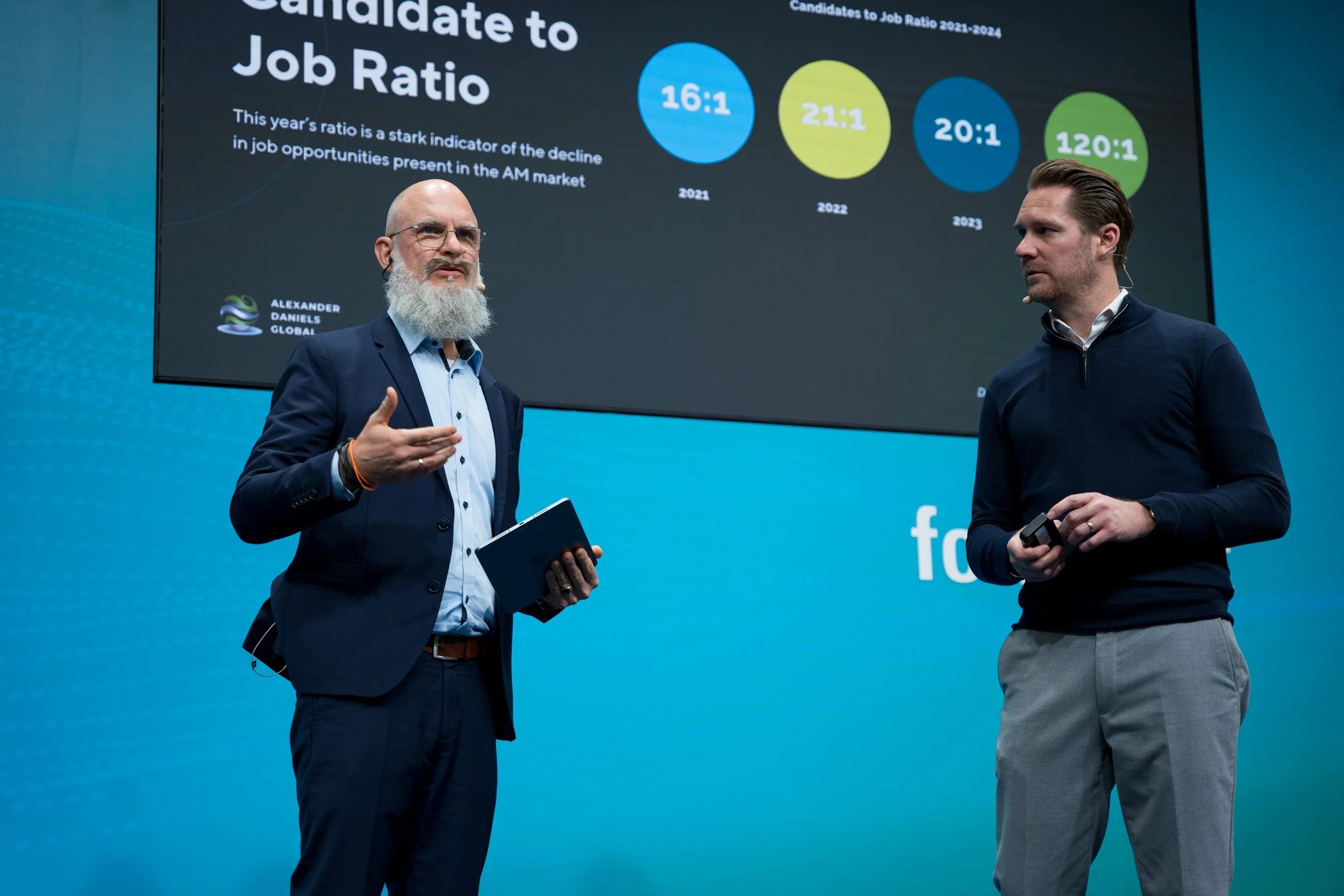 Formnext DAY 3_1-2.jpg