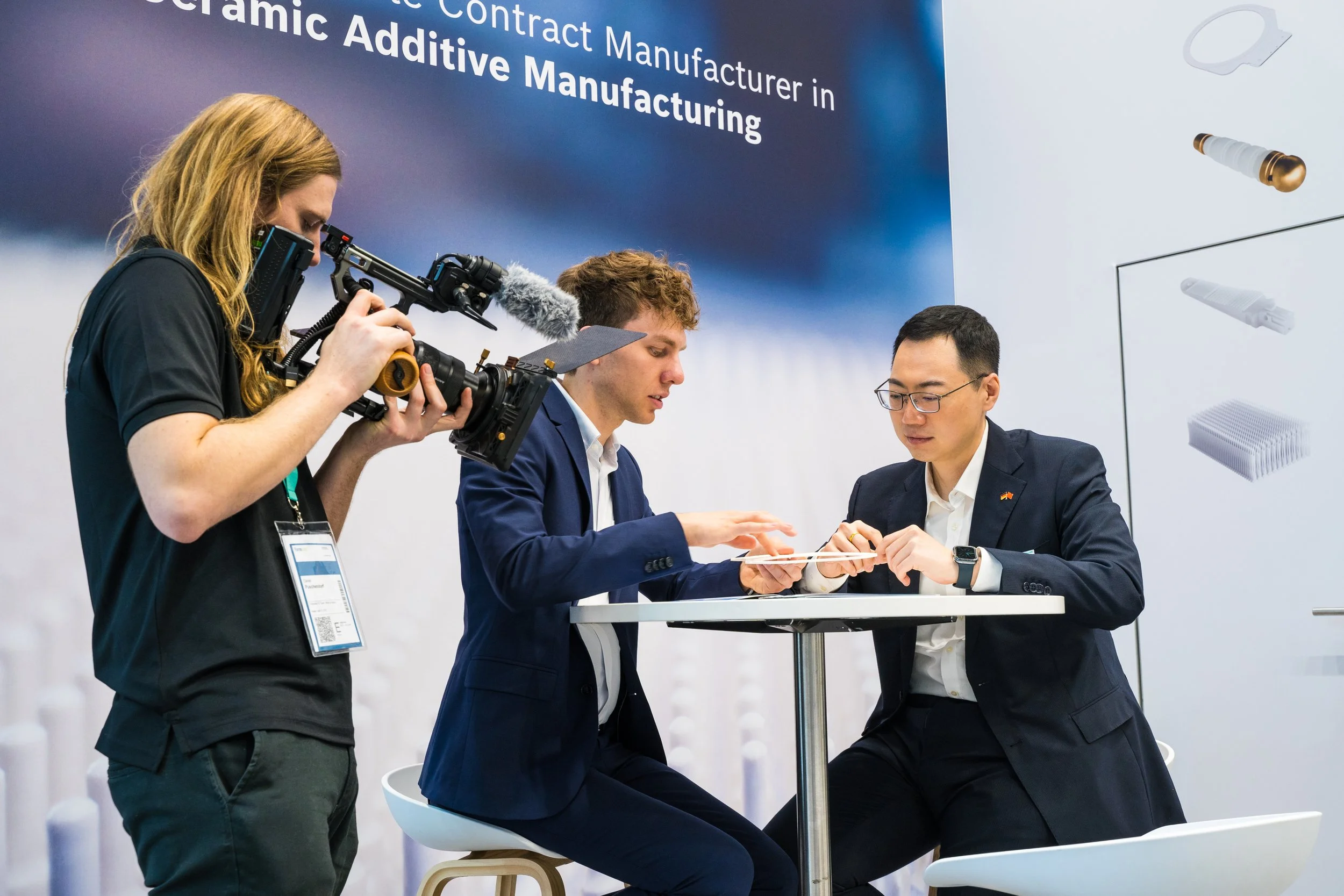 Formnext DAY 1-4.jpg
