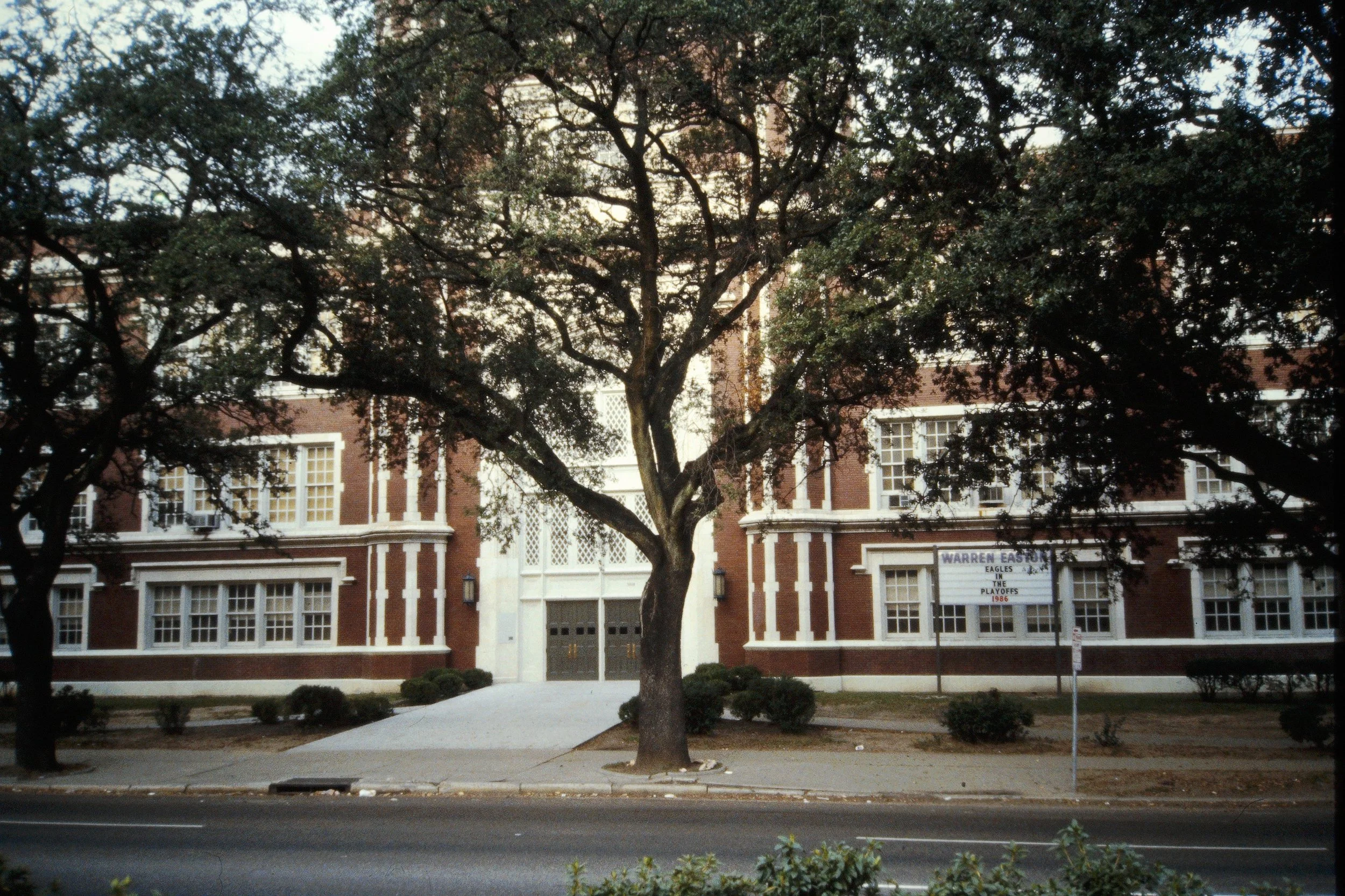 Warren Easton.jpeg
