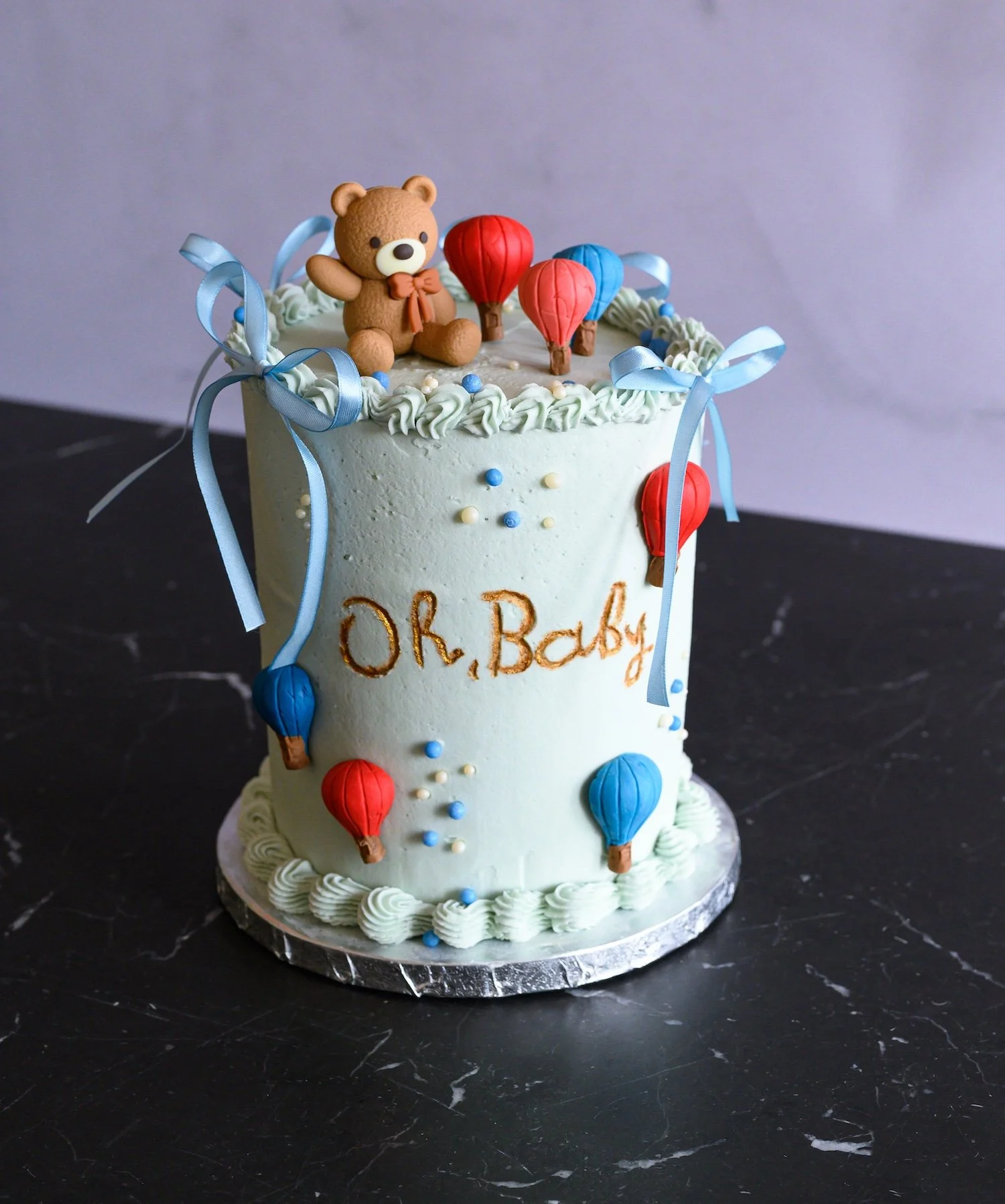 Baby shower cake | tårta till baby shower in Stockholm