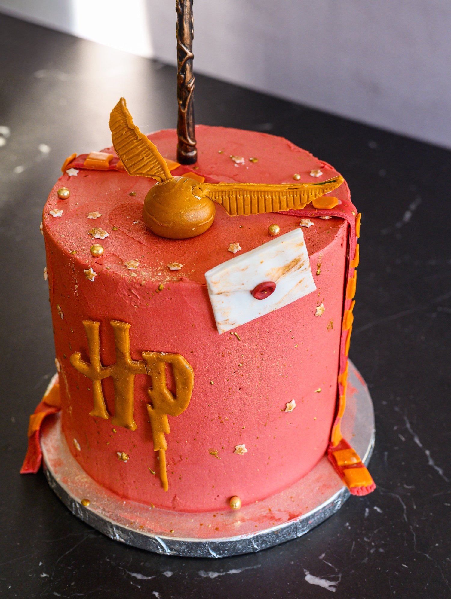 Harry-Potter-Inspired Cake