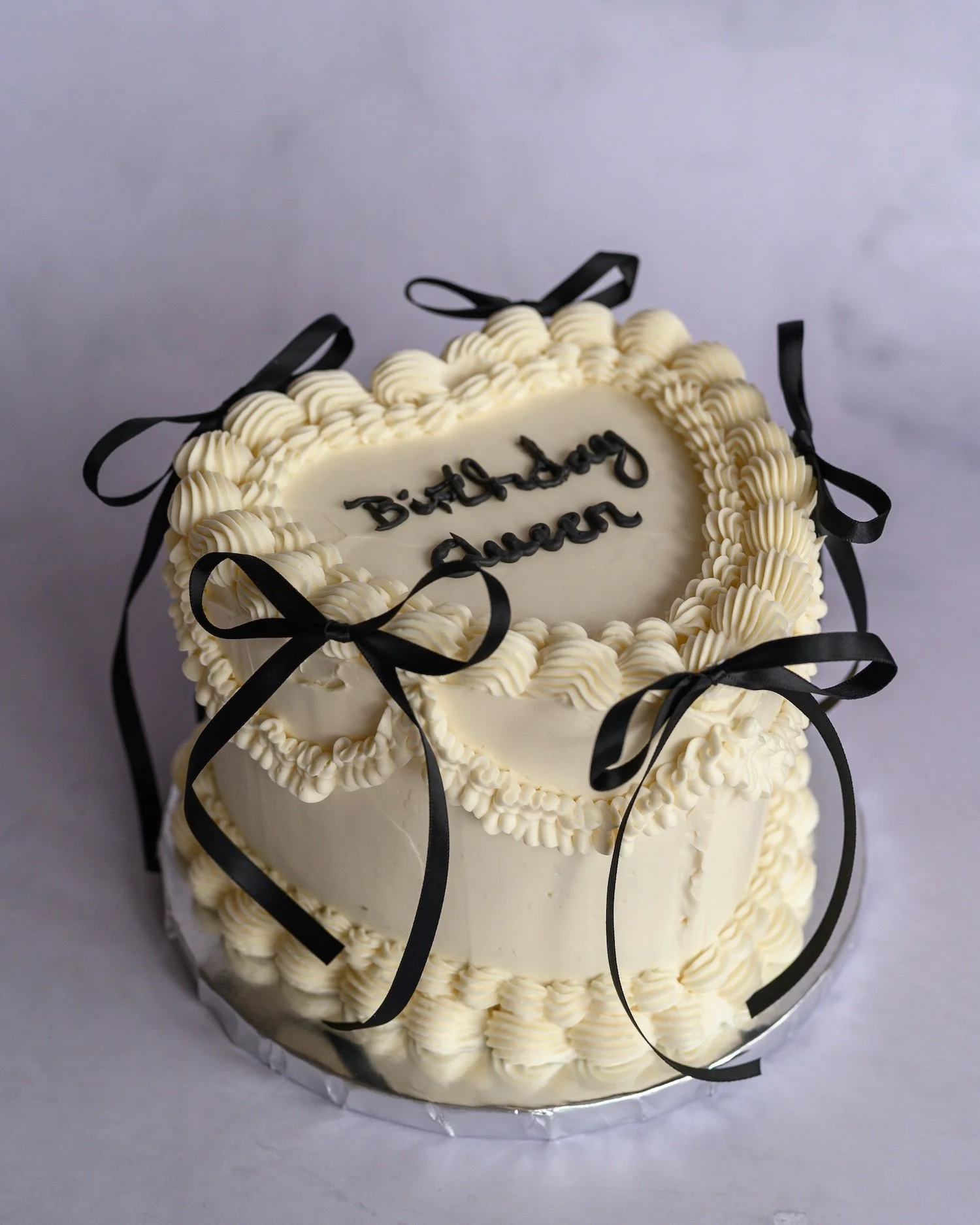 Vintage heart cake