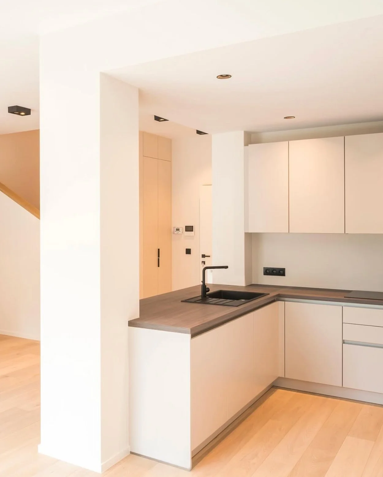 Screenshot 2025-11-13 at 17.32.03.jpg