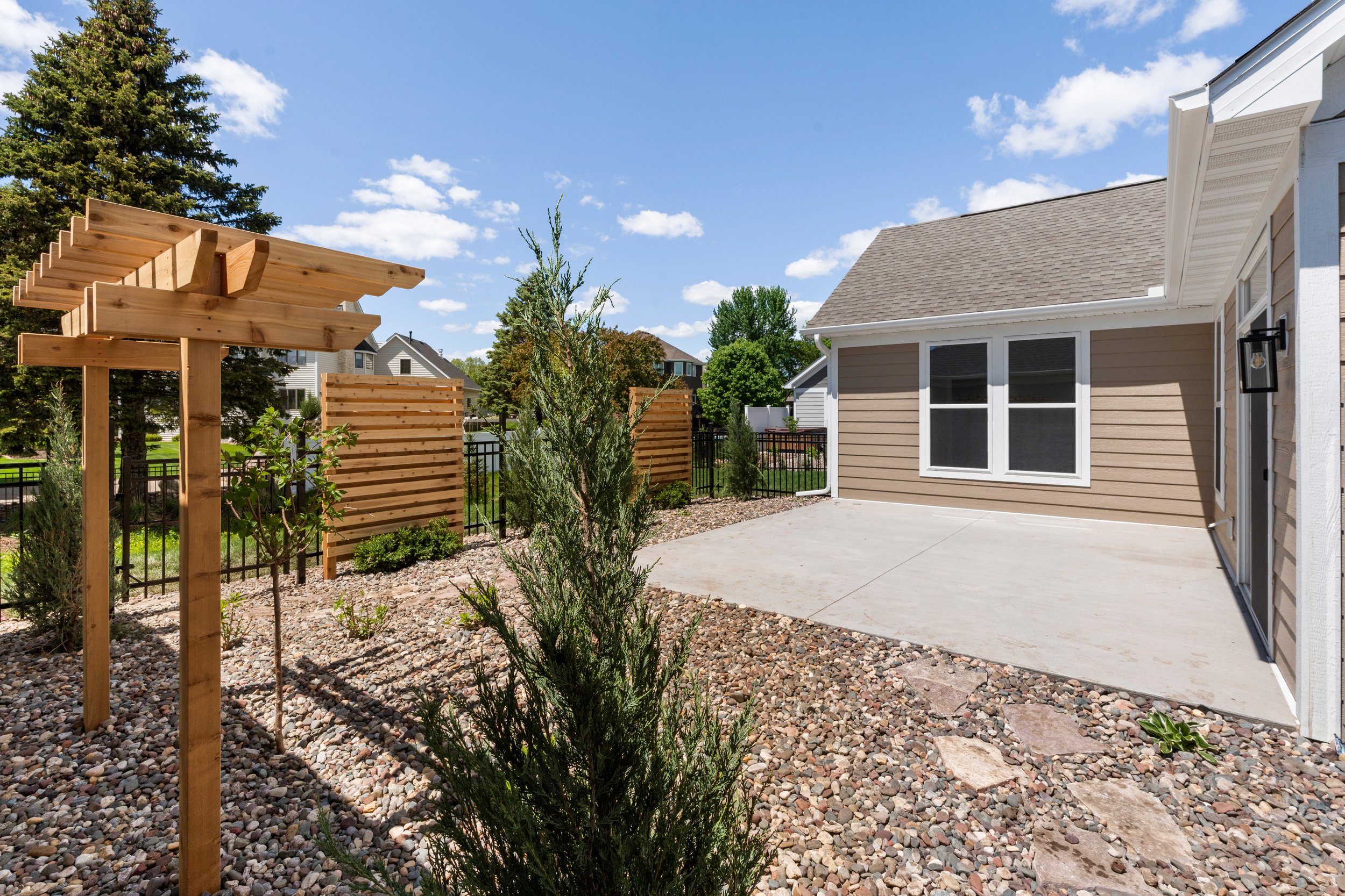 07-2300 Old Bridge-7.jpg