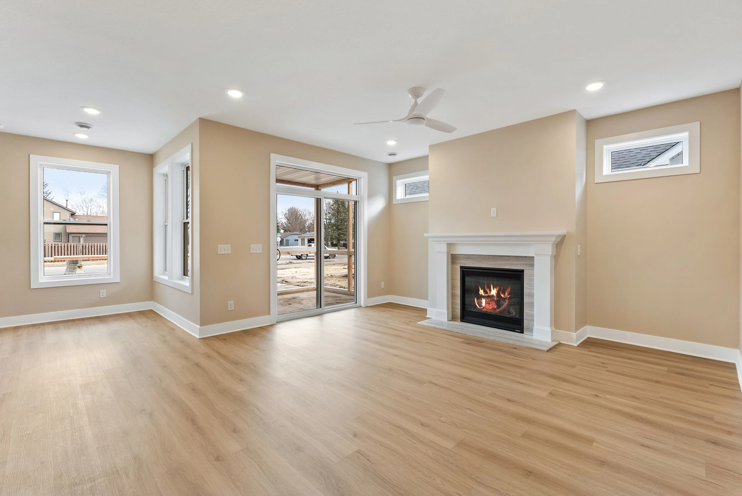 15-2279 OBL int-17.jpg