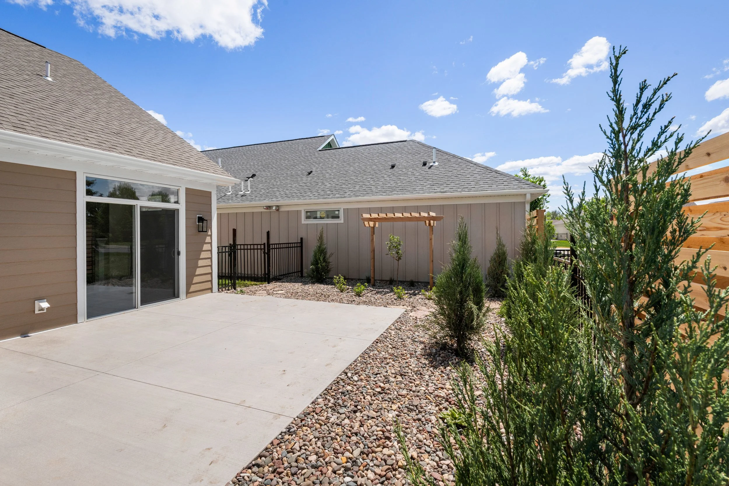 12-2300 Old Bridge-12.jpg