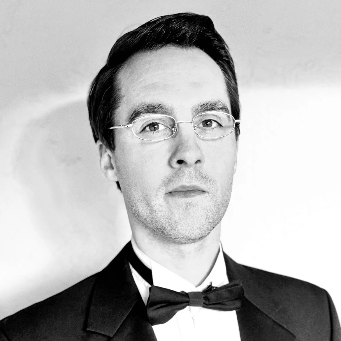 Meet the Detective!

Neil Robinson-Ingram is the writer and host behind every immersive murder mystery created by 𝘈 𝘕𝘪𝘨𝘩𝘵 𝘈𝘵...

Born and raised in England, Neil has spent the past twenty years crafting sophisticated, story-driven murder myst