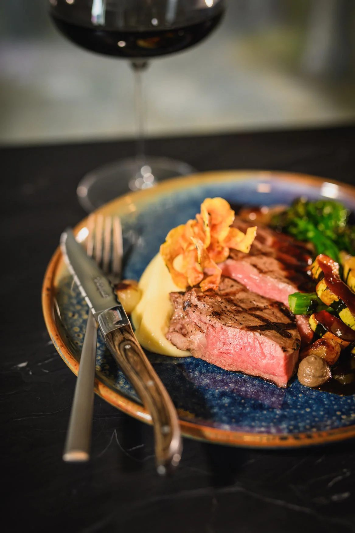 Grilled-DryAged-New-York-Strip-Steak (9).jpg