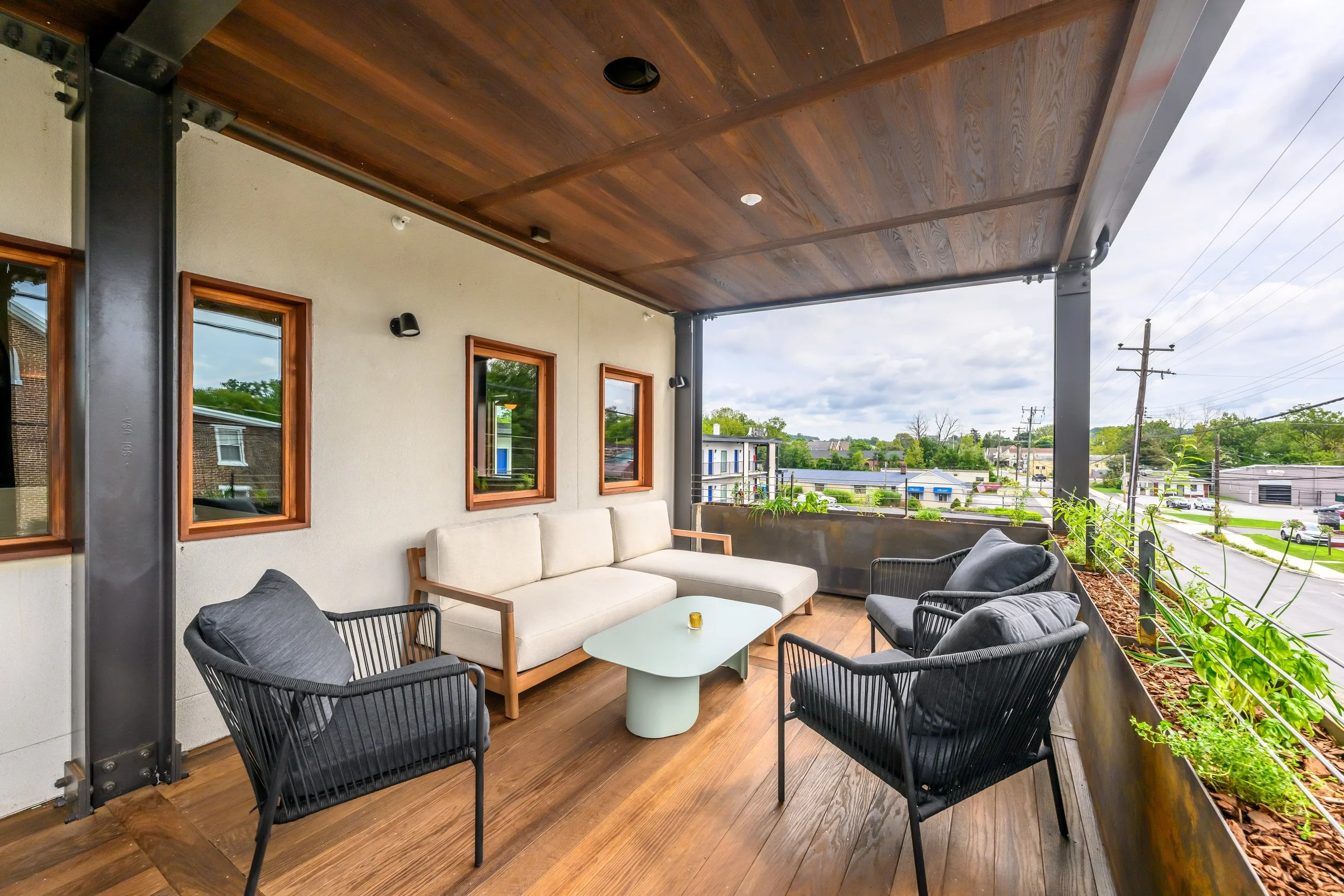 NZ9_0622-HDR.jpg