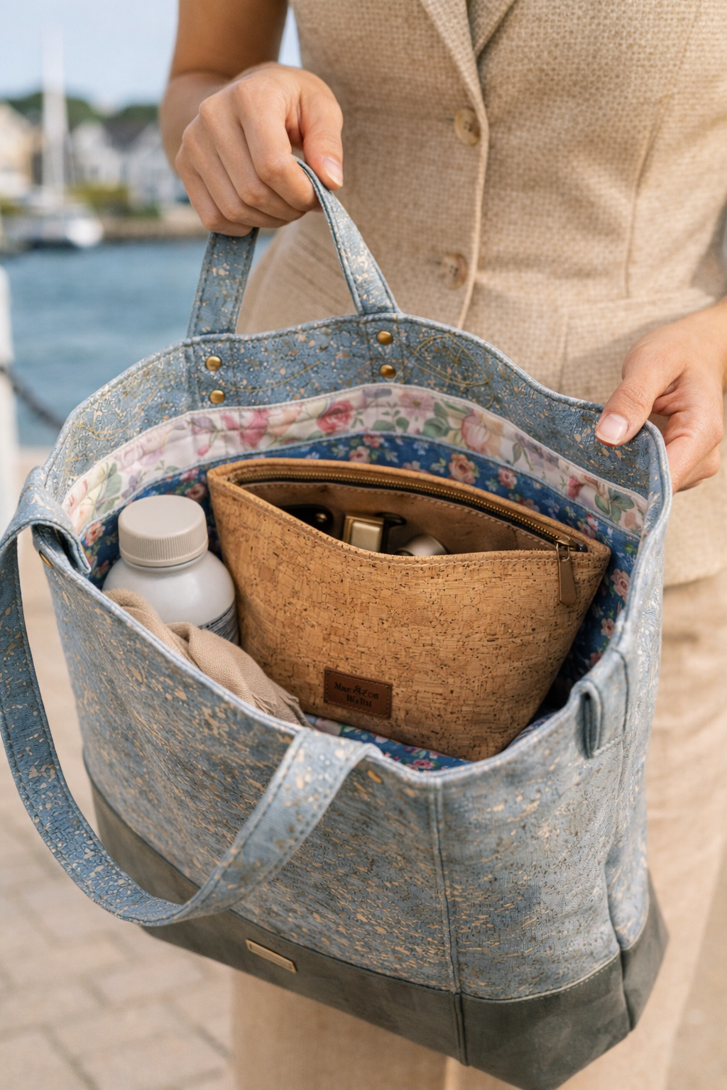 woman drift pouch21.png