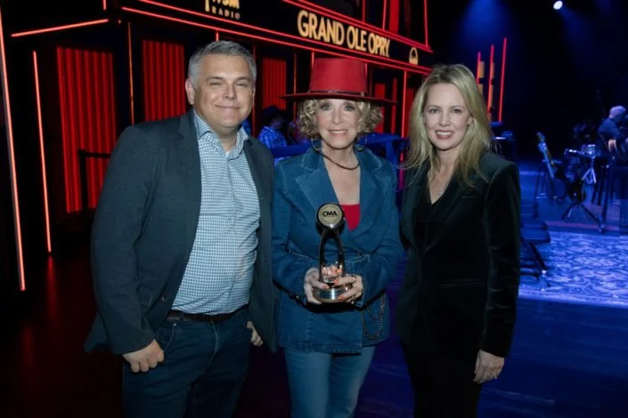 CMA Board President Kella Farris Presents Jeannie Seely With 2023 Joe Talbot Award
