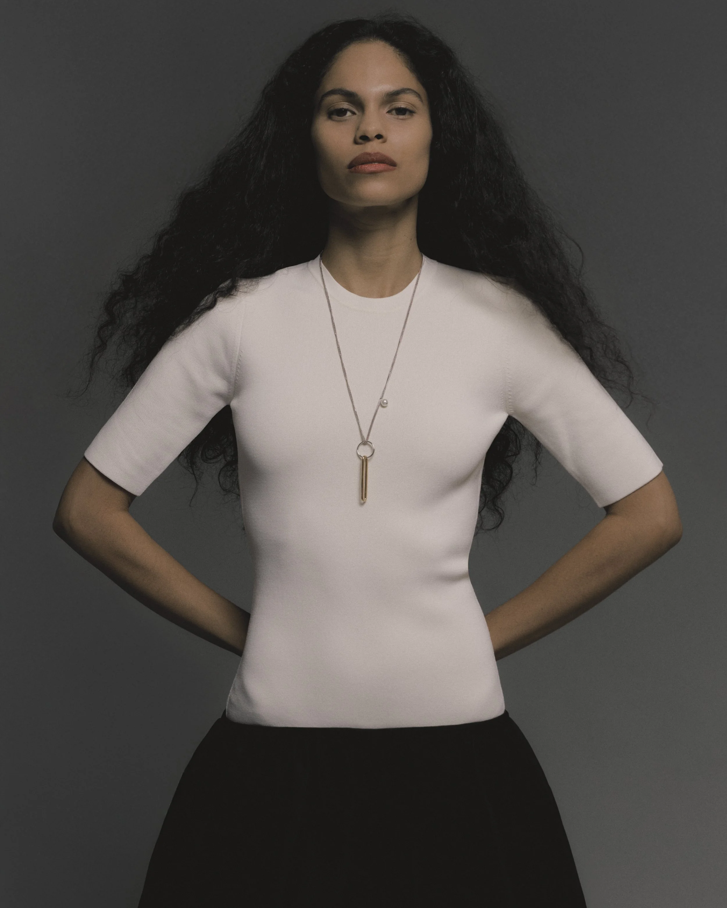 JULIAN ss2610380.jpg