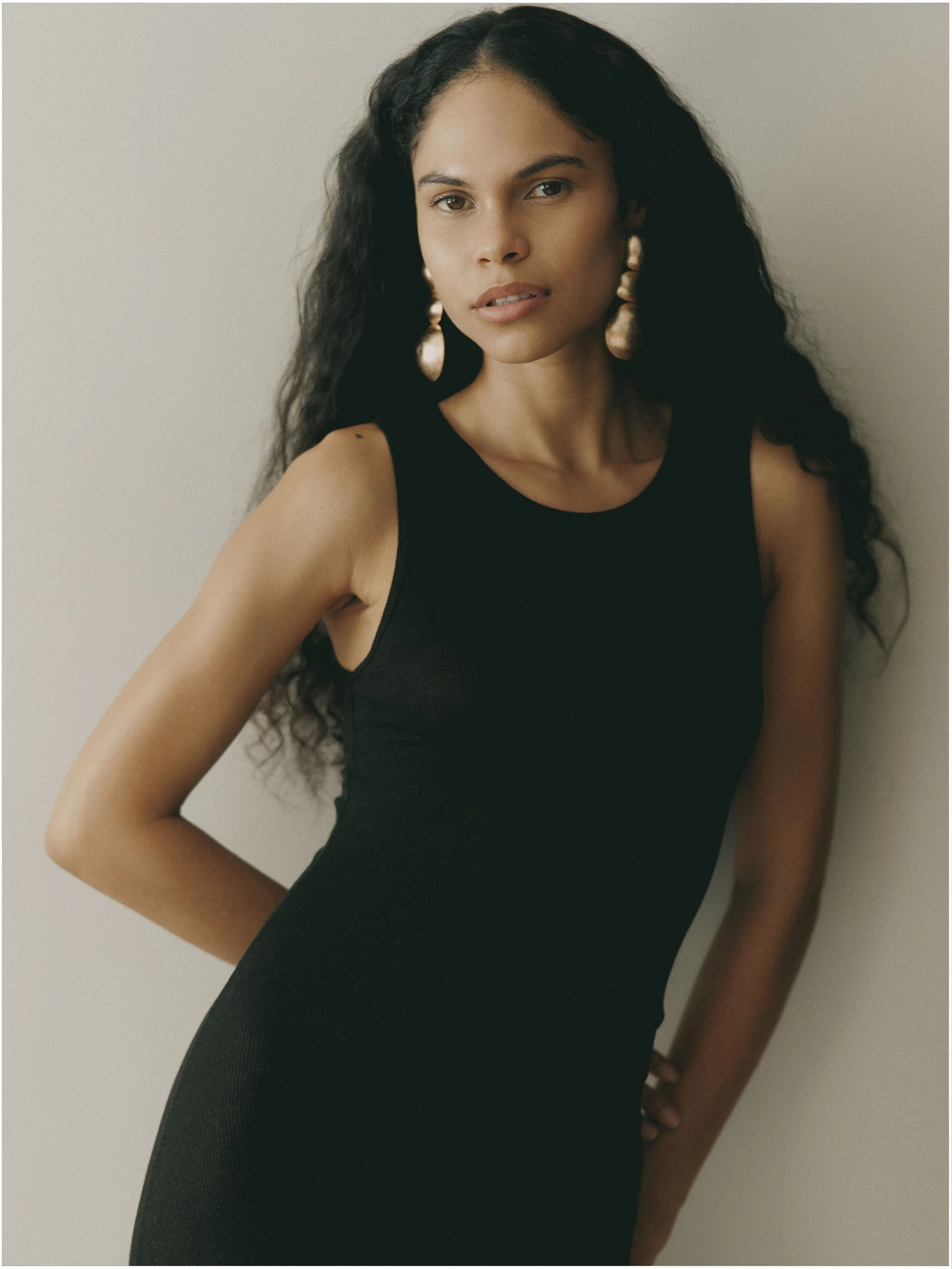 13-germana-amaral-ryan-howard-duo-models.jpg