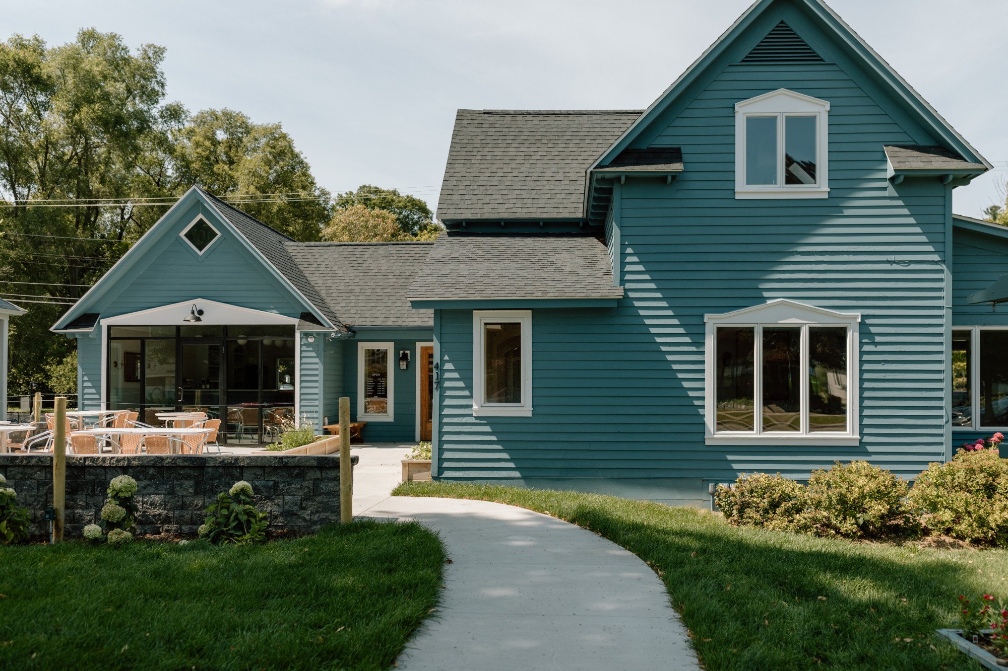 Gilchrist Farm Winery Tasting Room Opens