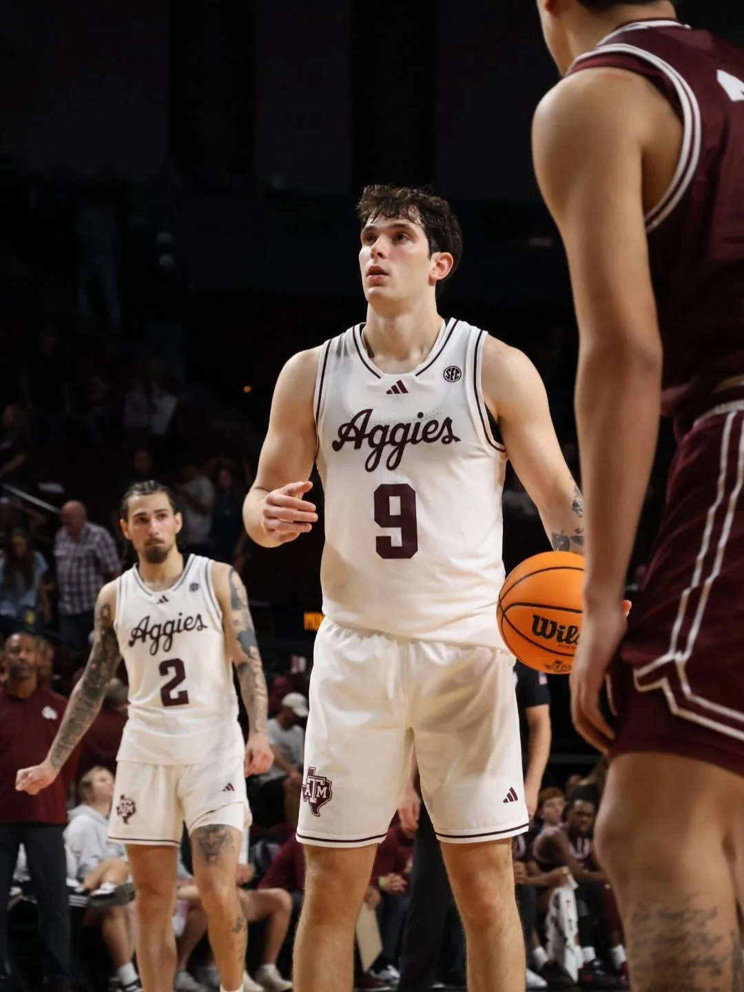 12 basketball photos for the 12th Man! Our vice-president for our digital media team, Anastasia Acosta, took some amazing pictures of our men&rsquo;s basketball team this past week with their win against Montana University!