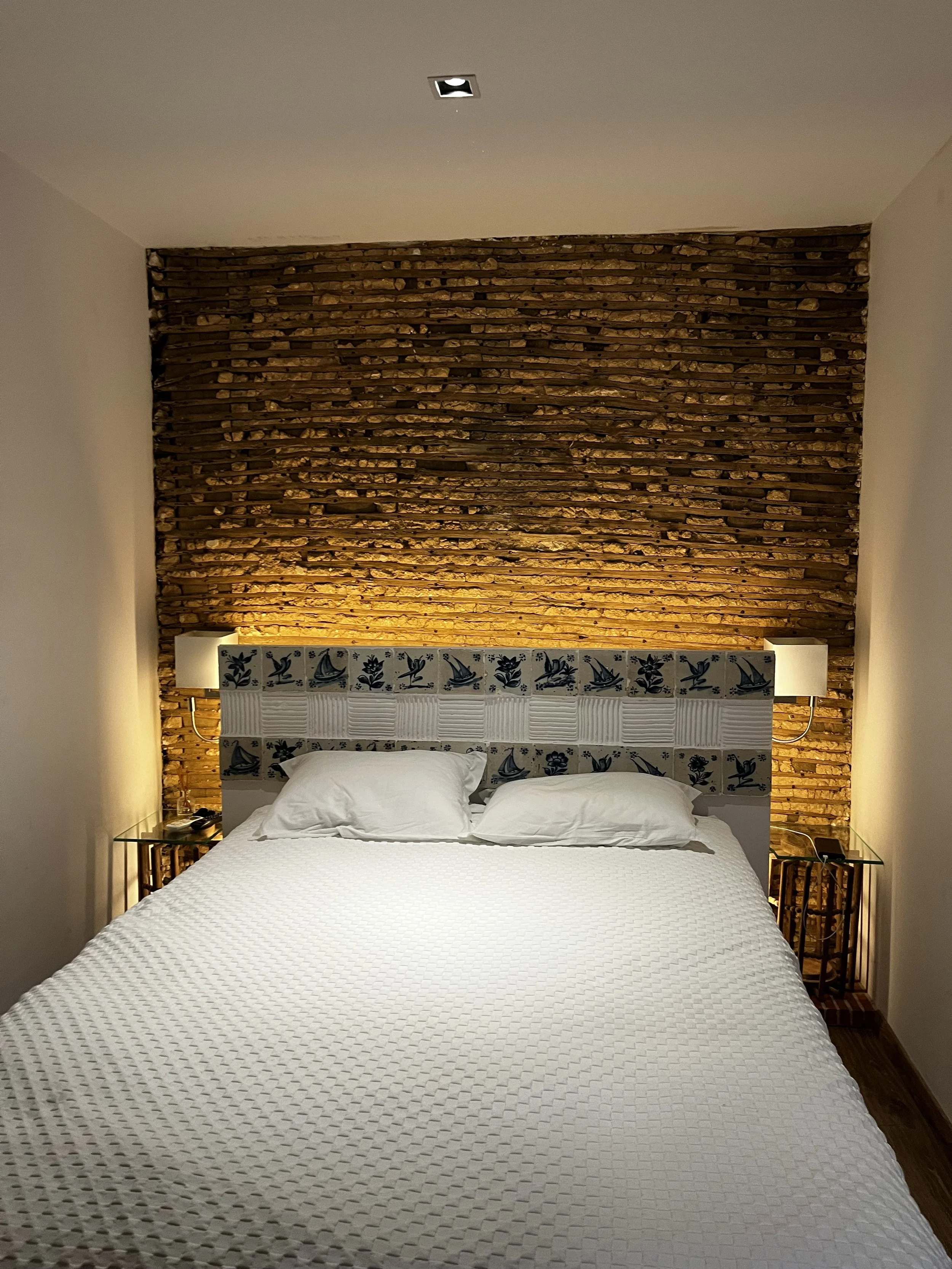 Bedroom in Lisbon Apartment