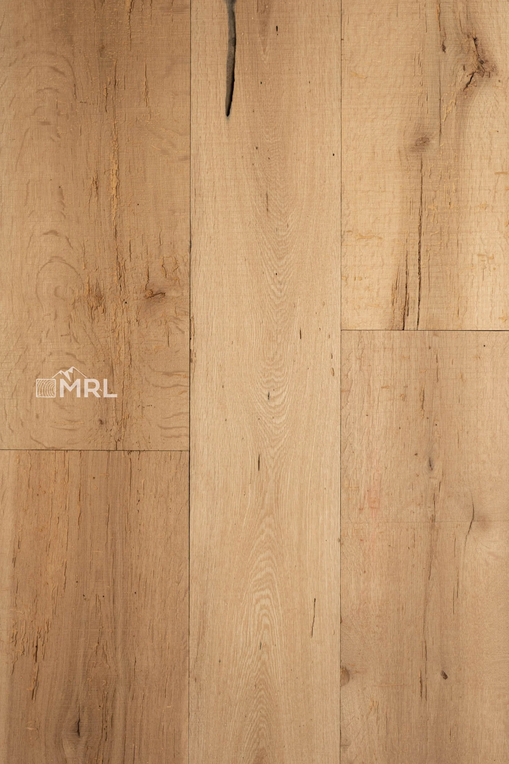 MRL_Watermarking_Flooring_Skip Saw Resawn Antique Oak shiplap_BEN03544.jpg