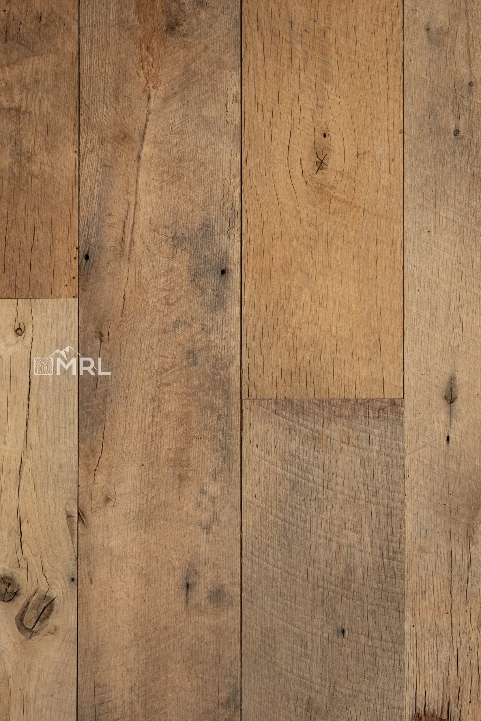 MRL_Watermarking_Flooring_Antique Oak shiplap_BEN03568.jpg