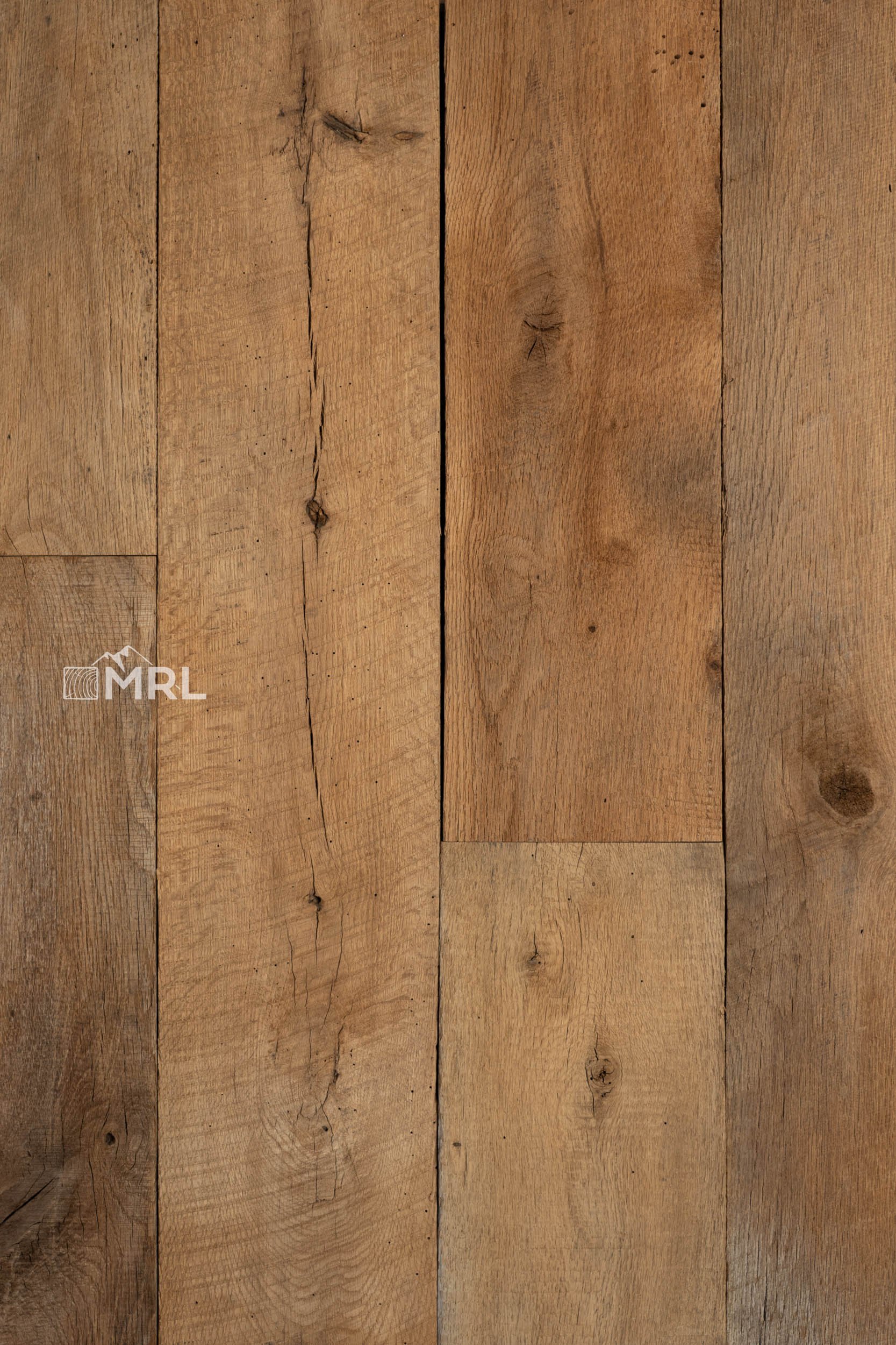 MRL_Watermarking_Flooring_Antique Oak As Is Edge_BEN03571.jpg