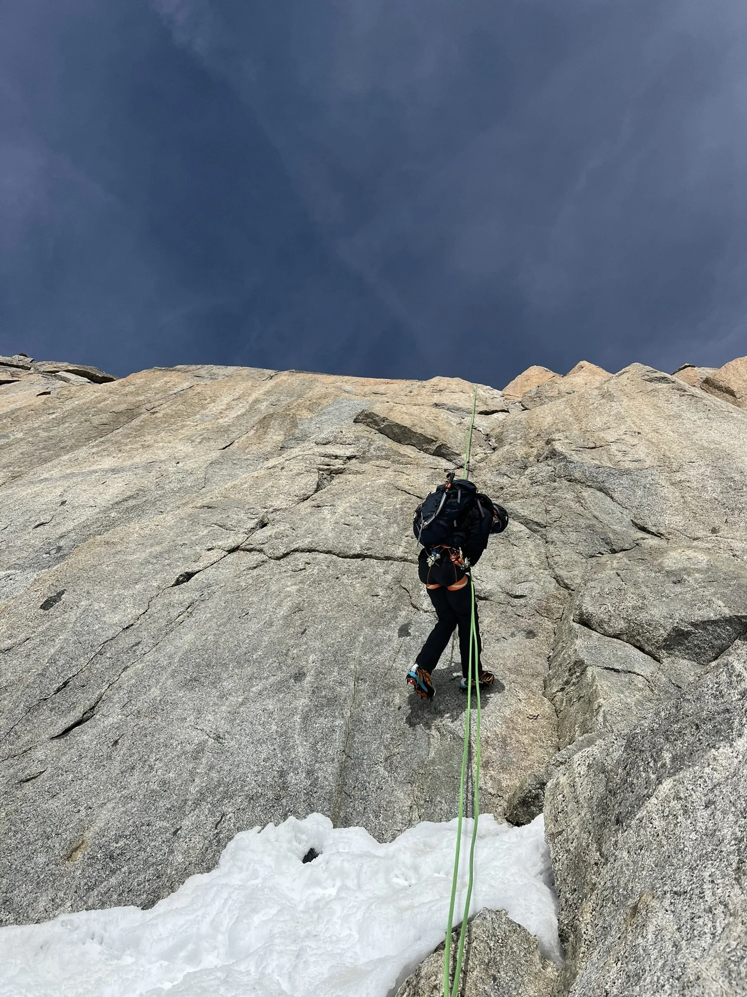 Rappelling down the Midi-Plan traverse
