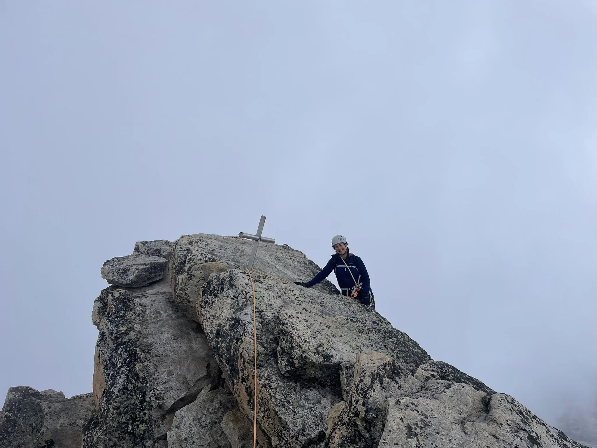 Portjengrat summit