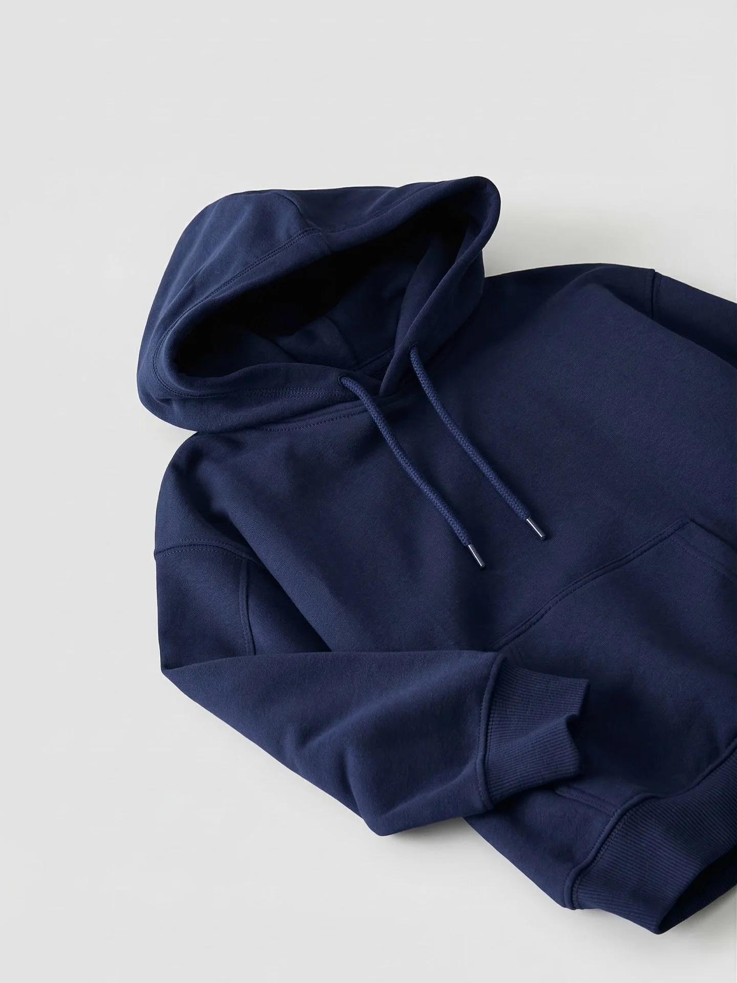 Eleva la imagen de tu equipo con sudaderas institucionales que s&iacute; representan tu marca. 😎💯

✔ Comodidad
✔ Durabilidad
✔ Estilo profesional

Uniforma con intenci&oacute;n, no solo por cumplir.