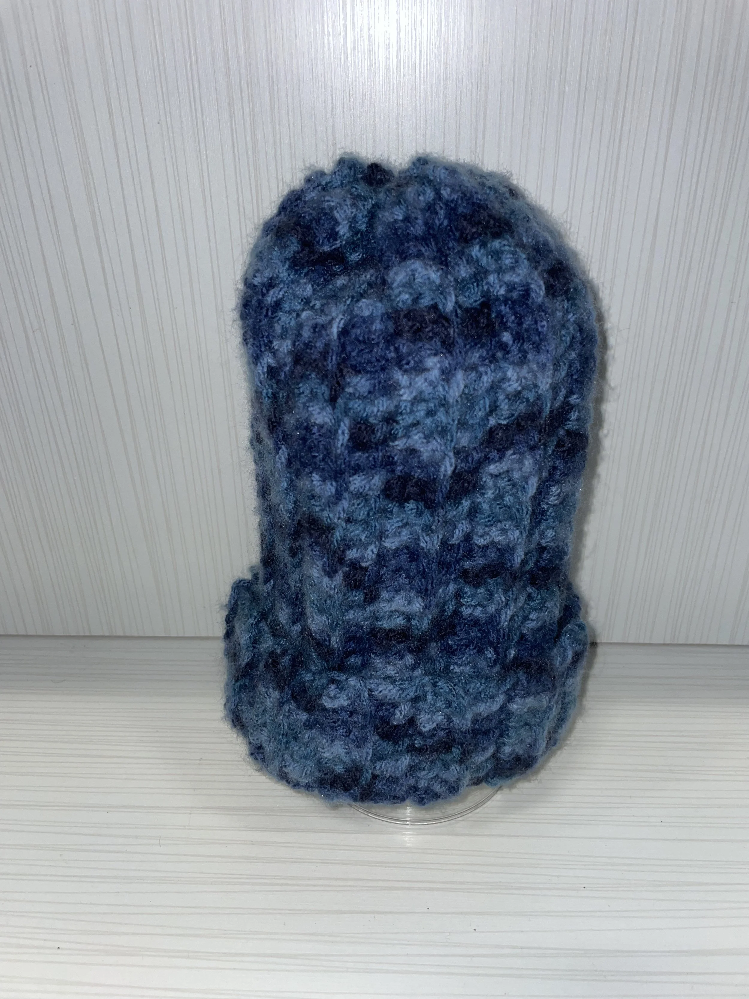 SMALL BLUE CROCHET BEANIE