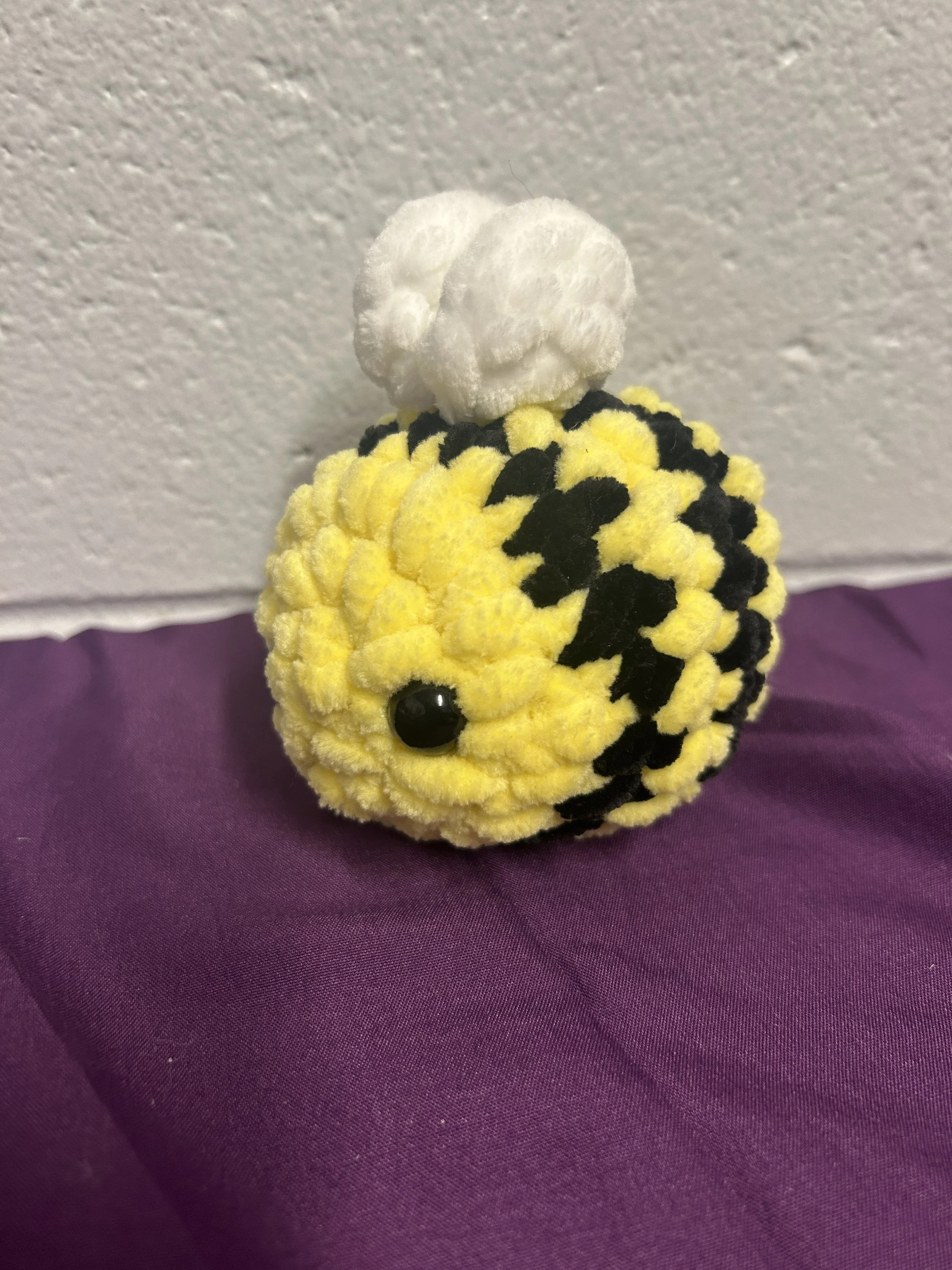 YELLOW CROCHET BEE