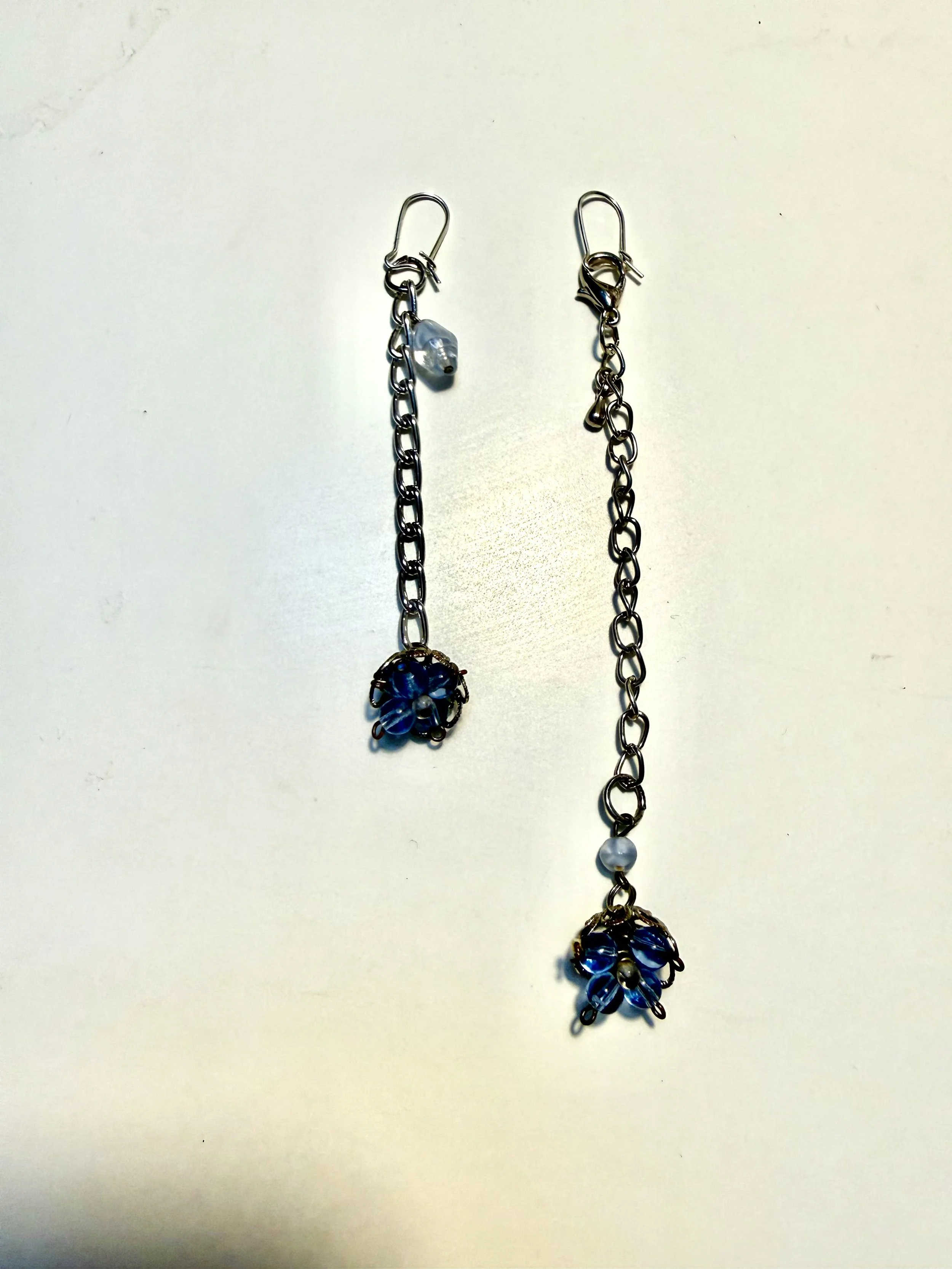 Dangle_blue_flower_earring.jpg