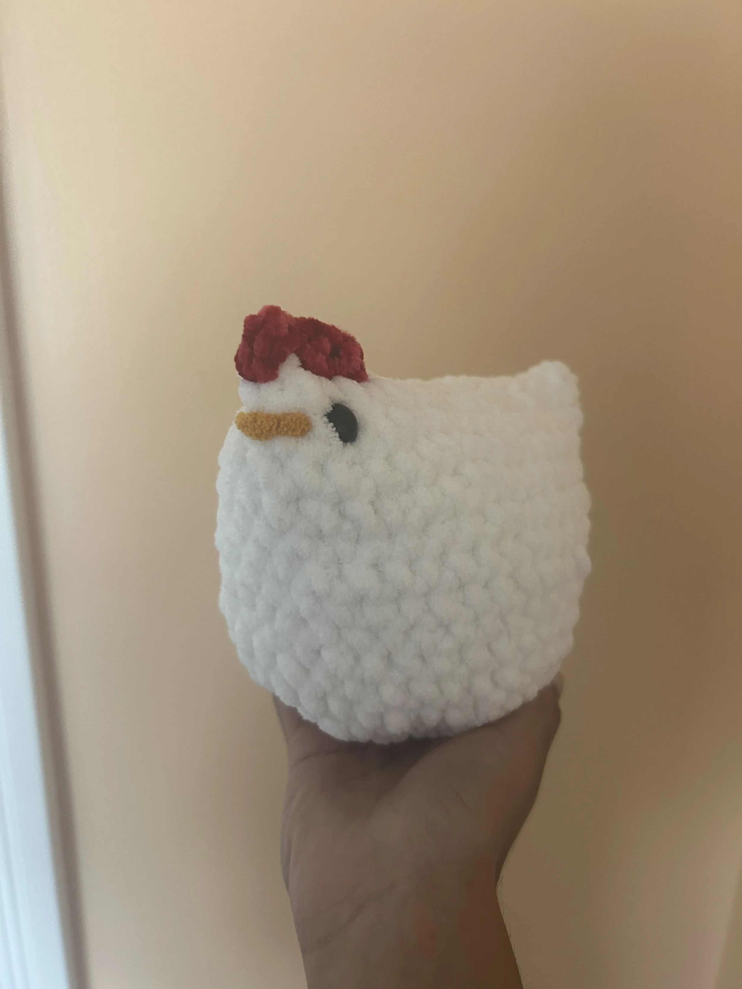 LARGE CROCHET CHICKEN