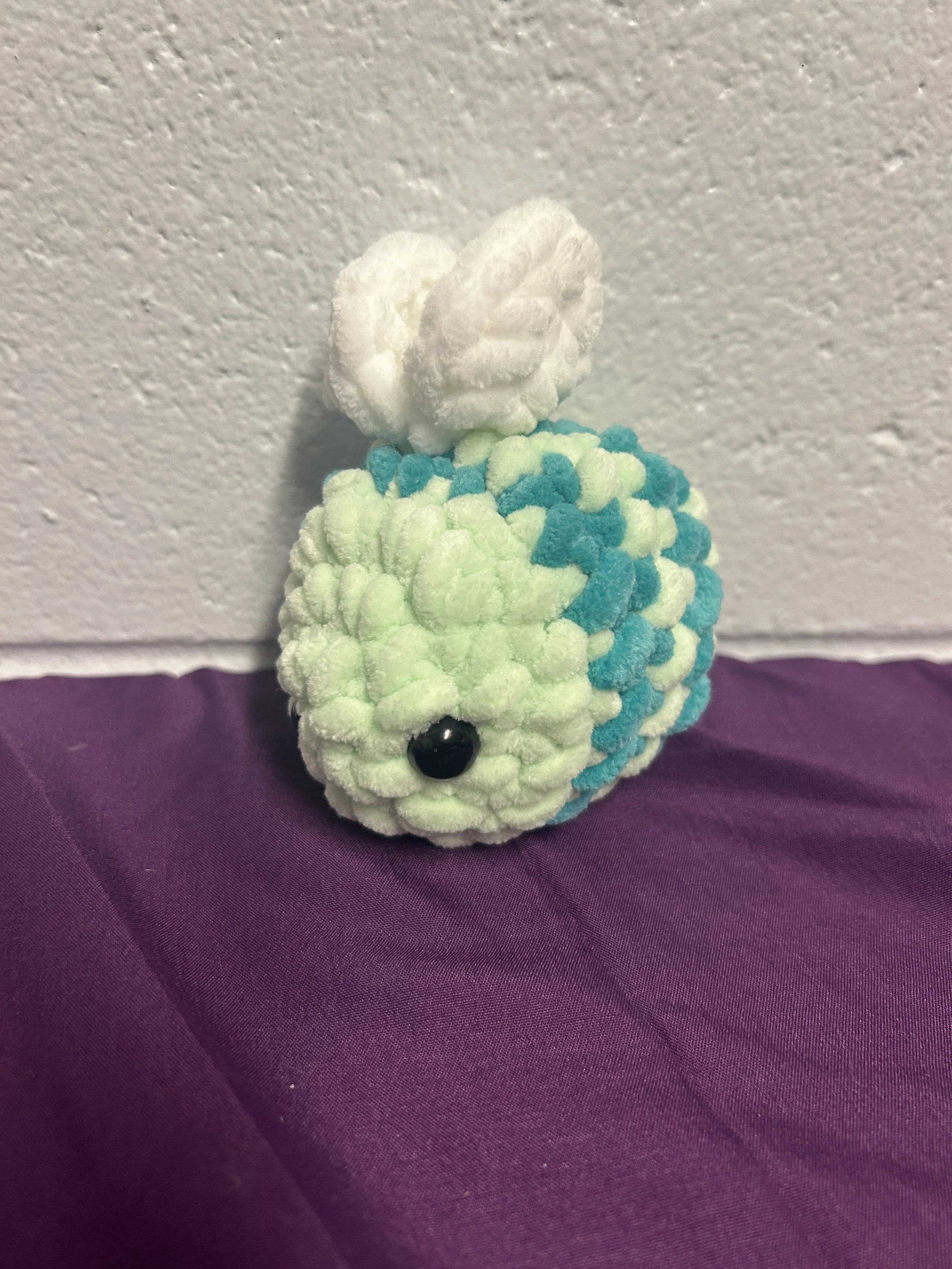 GREEN CROCHET BEE