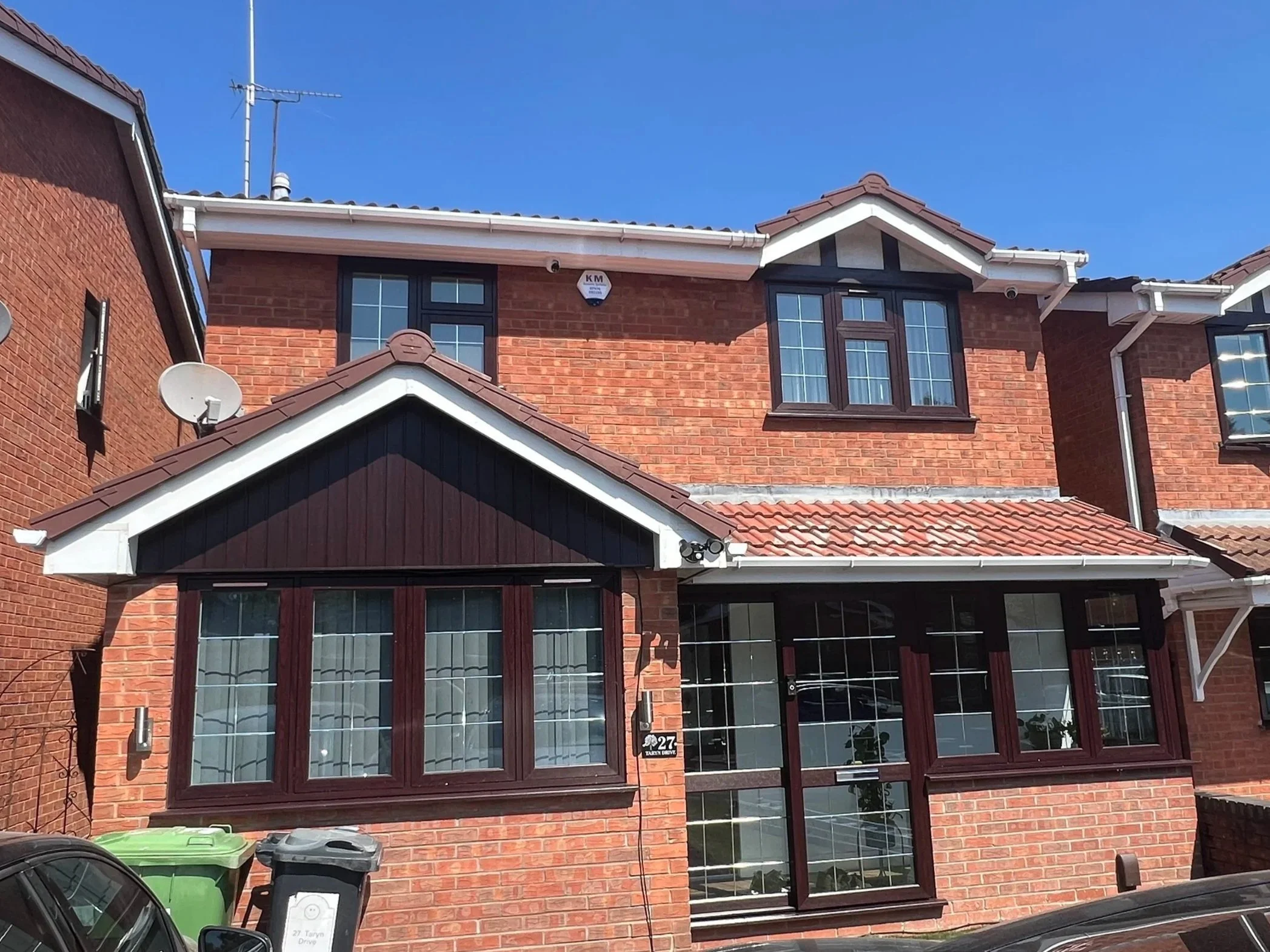 Professional uPVC Window and frame cleaning Halesowenby CrystalPro