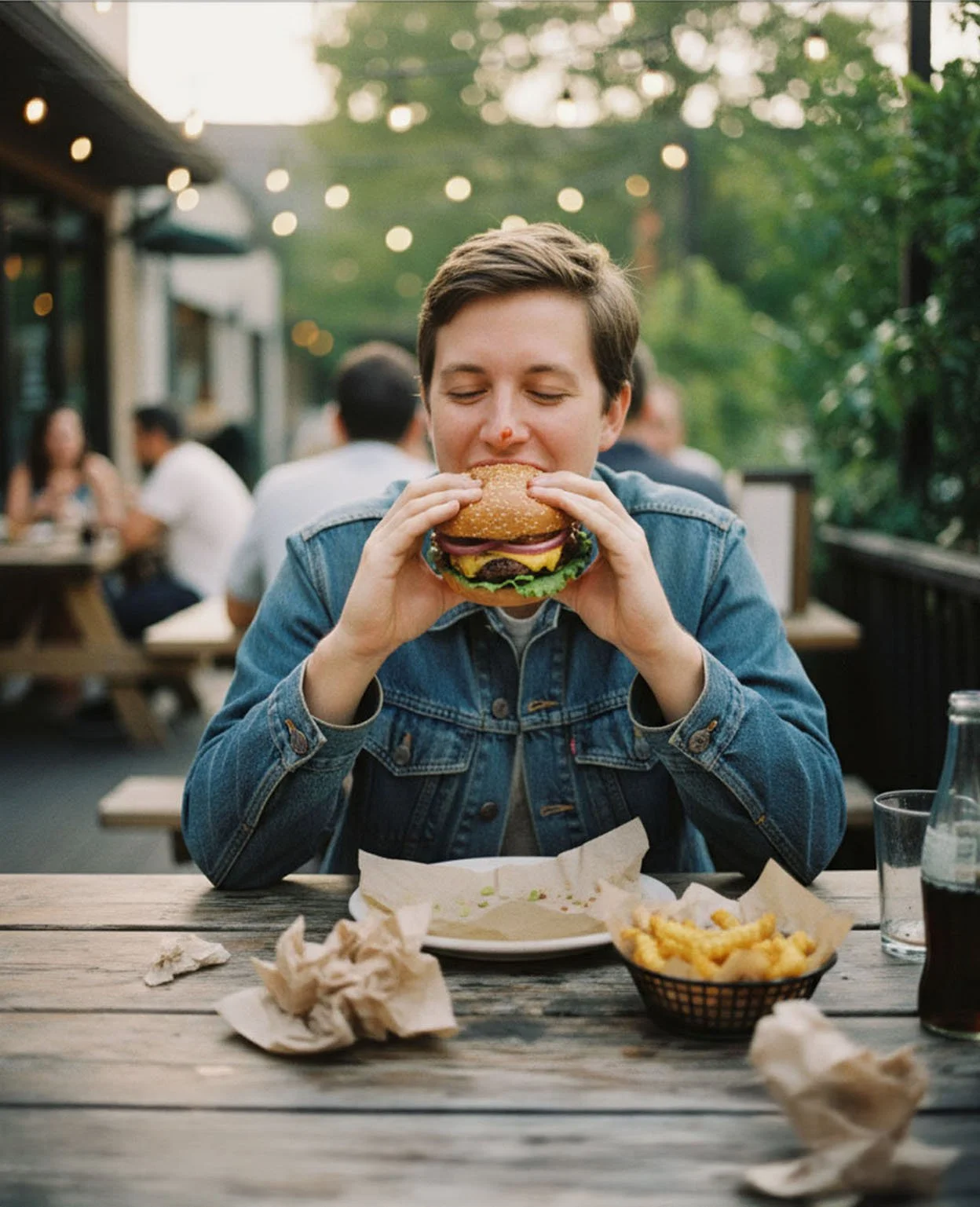 the kitchn burger4 ss.jpg