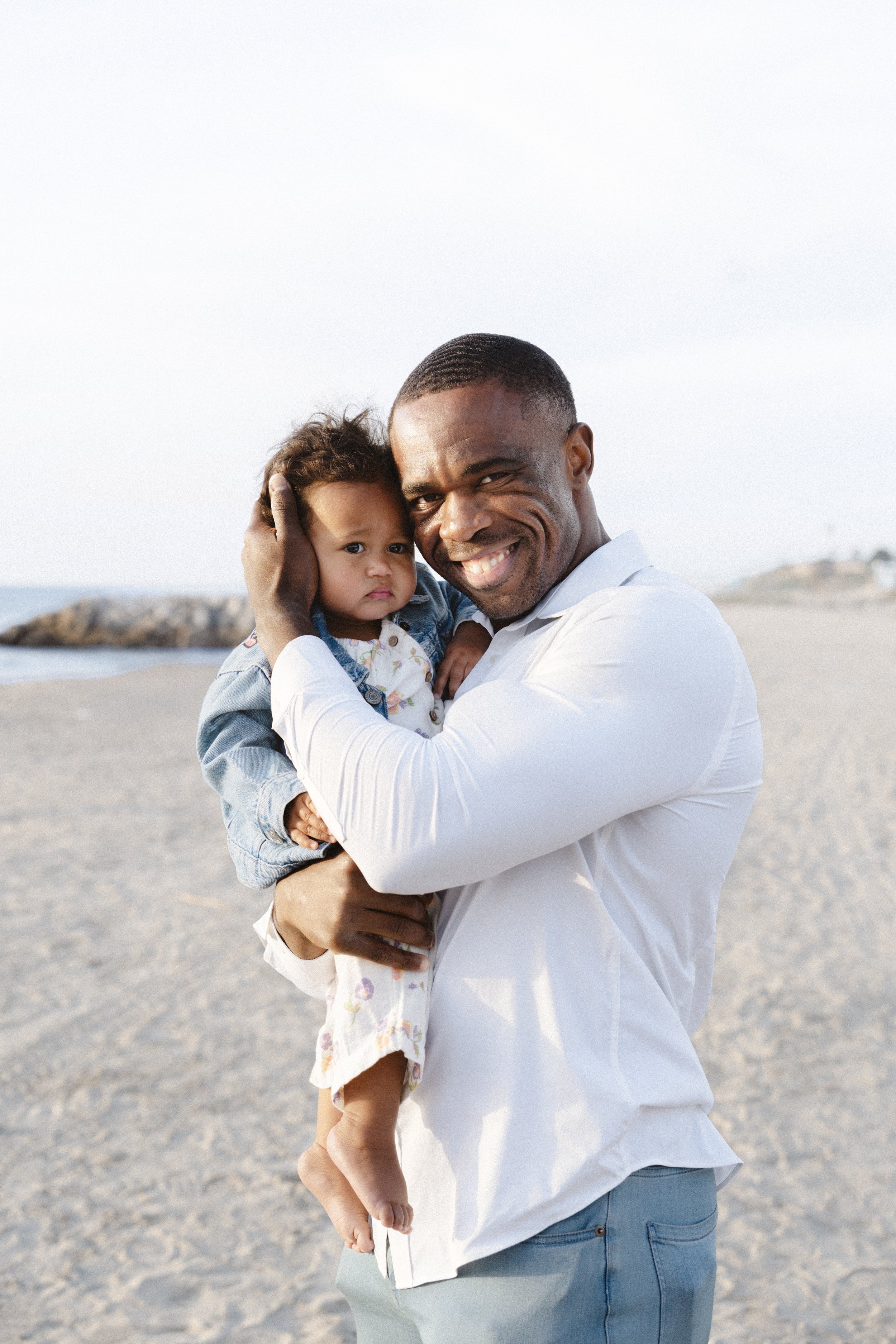 ponto-beach-father-daughter-session-carlsbad-salt-and-serenity-01.jpg