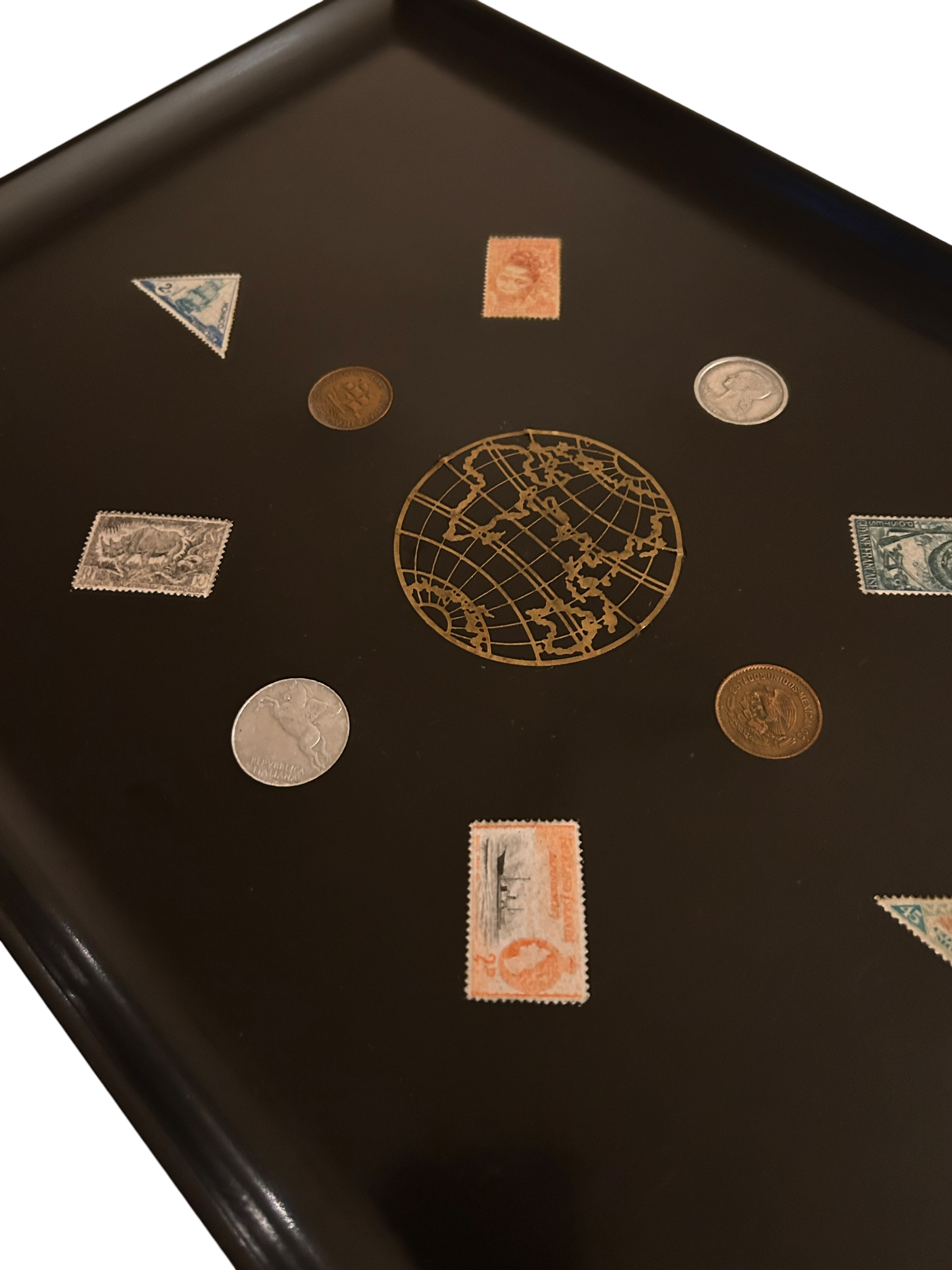 vintage-couroc-world-traveler-serving-tray-globe-detail.PNG