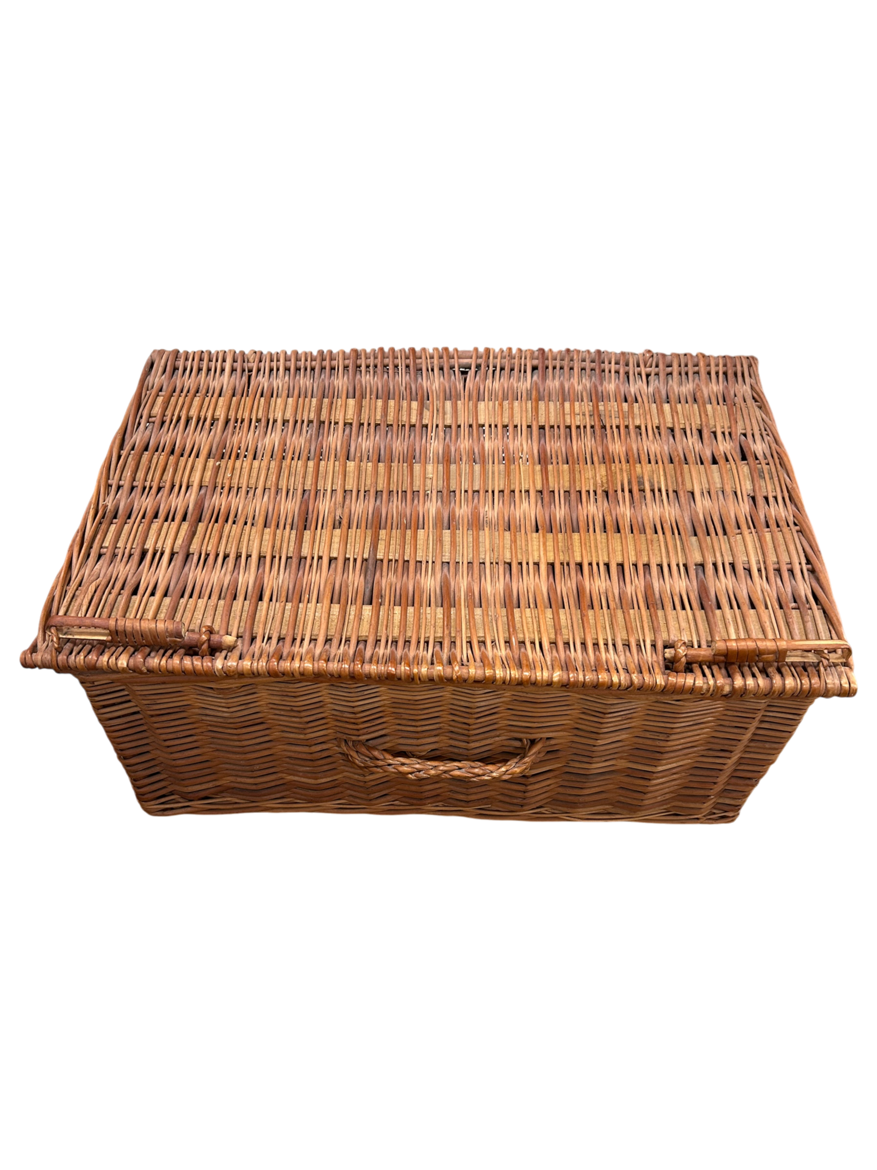 Picnic Basket.PNG