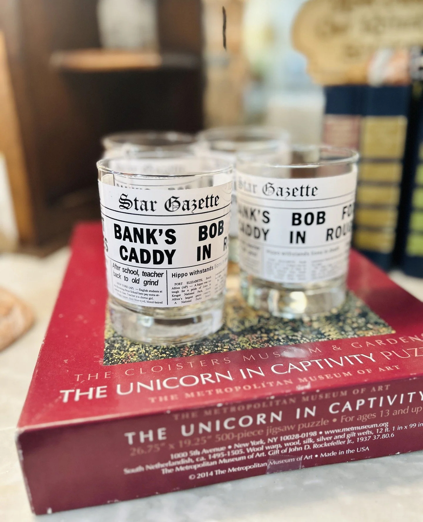 Unwinding, but with standards. If we're pouring a drink, it's going in a glass with personality. Bonus points if there's a puzzle involved. ⁠
Swipe for a few of our favorite ways to unwind.