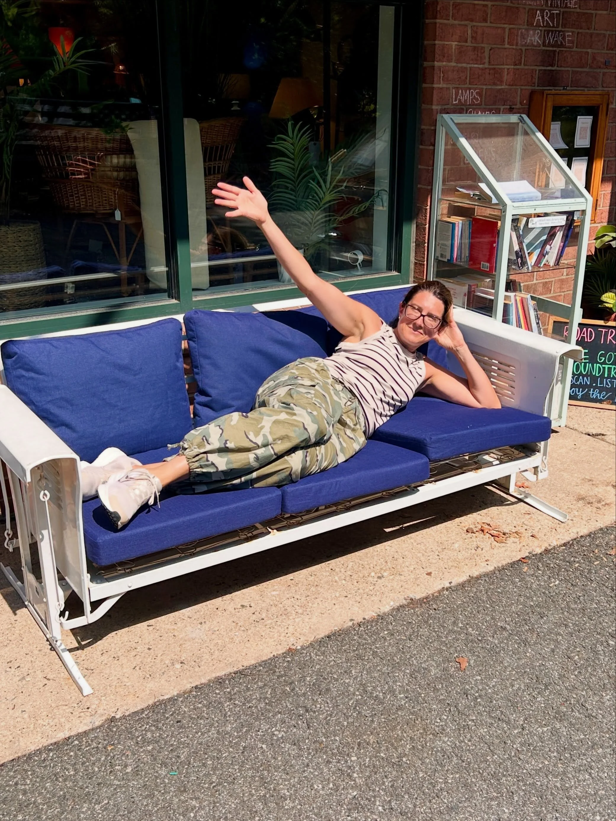 Vintage summers are for gliding. Would you believe that this is the same couch from yesterday. A wipe down and new cushions and this beauty is ready for your porch, lanai or sunroom.