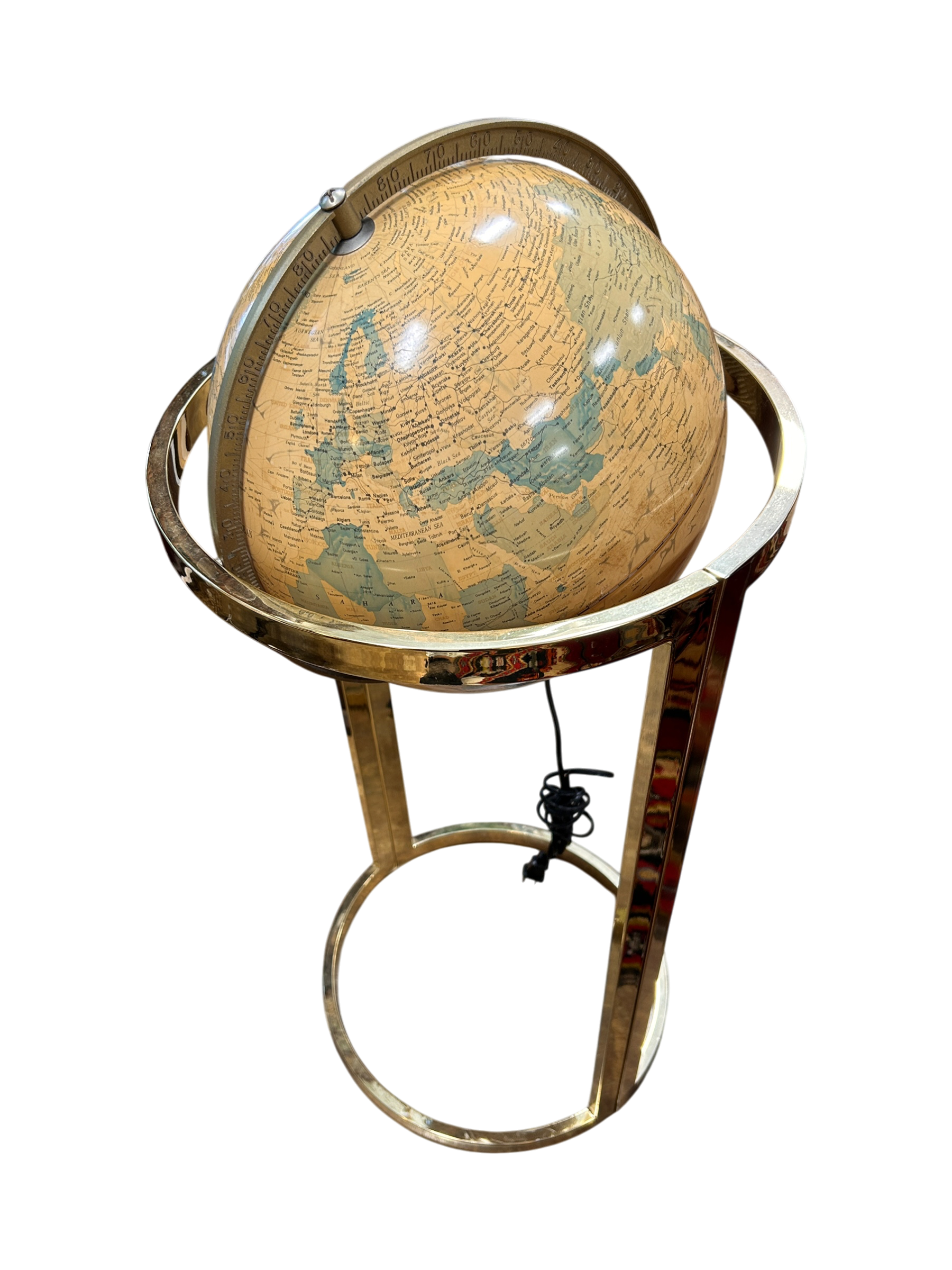 Standing Globe Light3.PNG