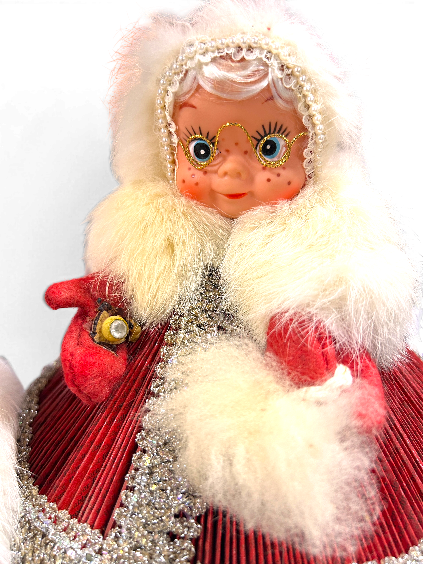 Mrs. Claus Face.PNG